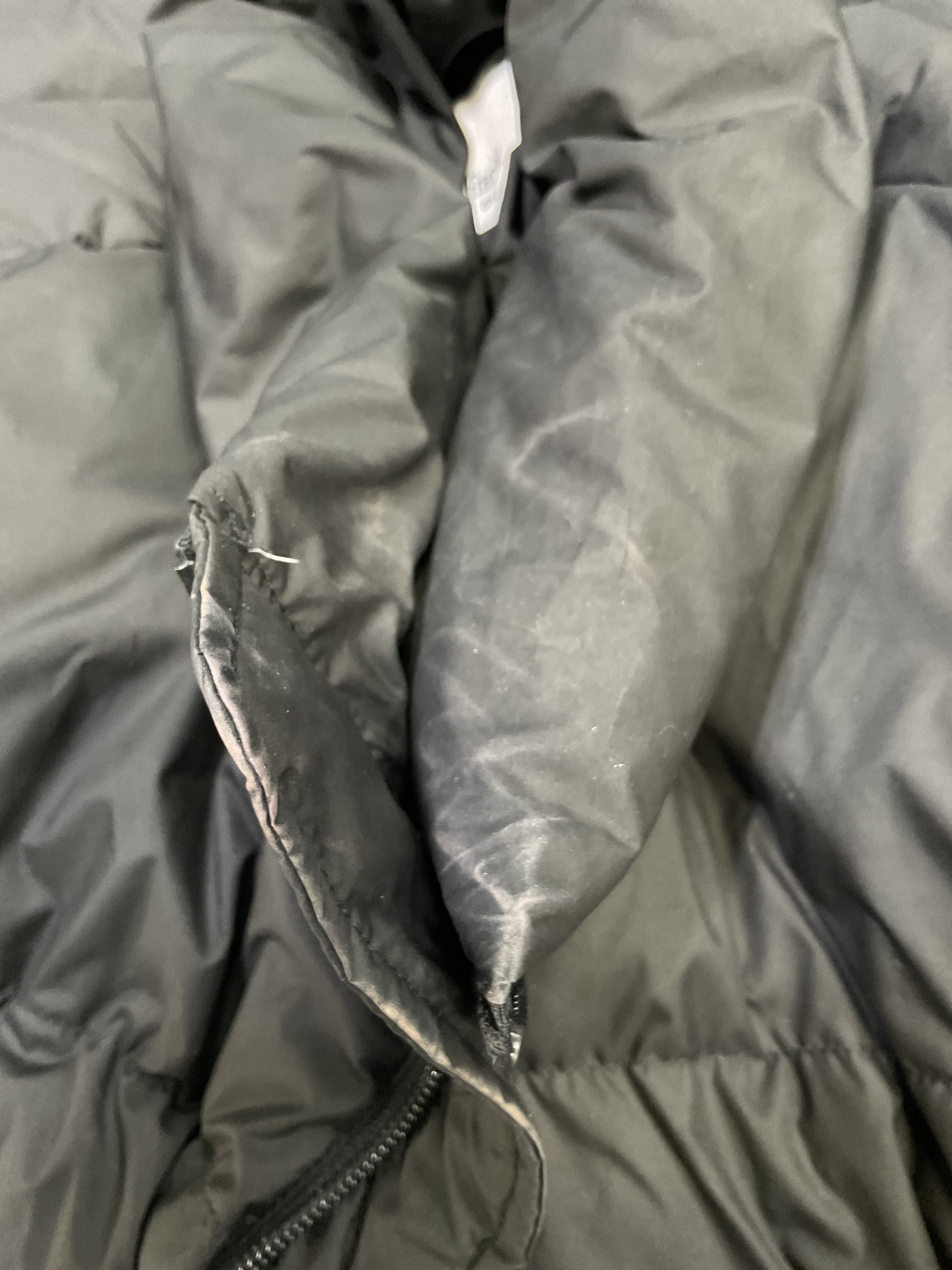 Aspen Shell Puffer Vest - Image 2