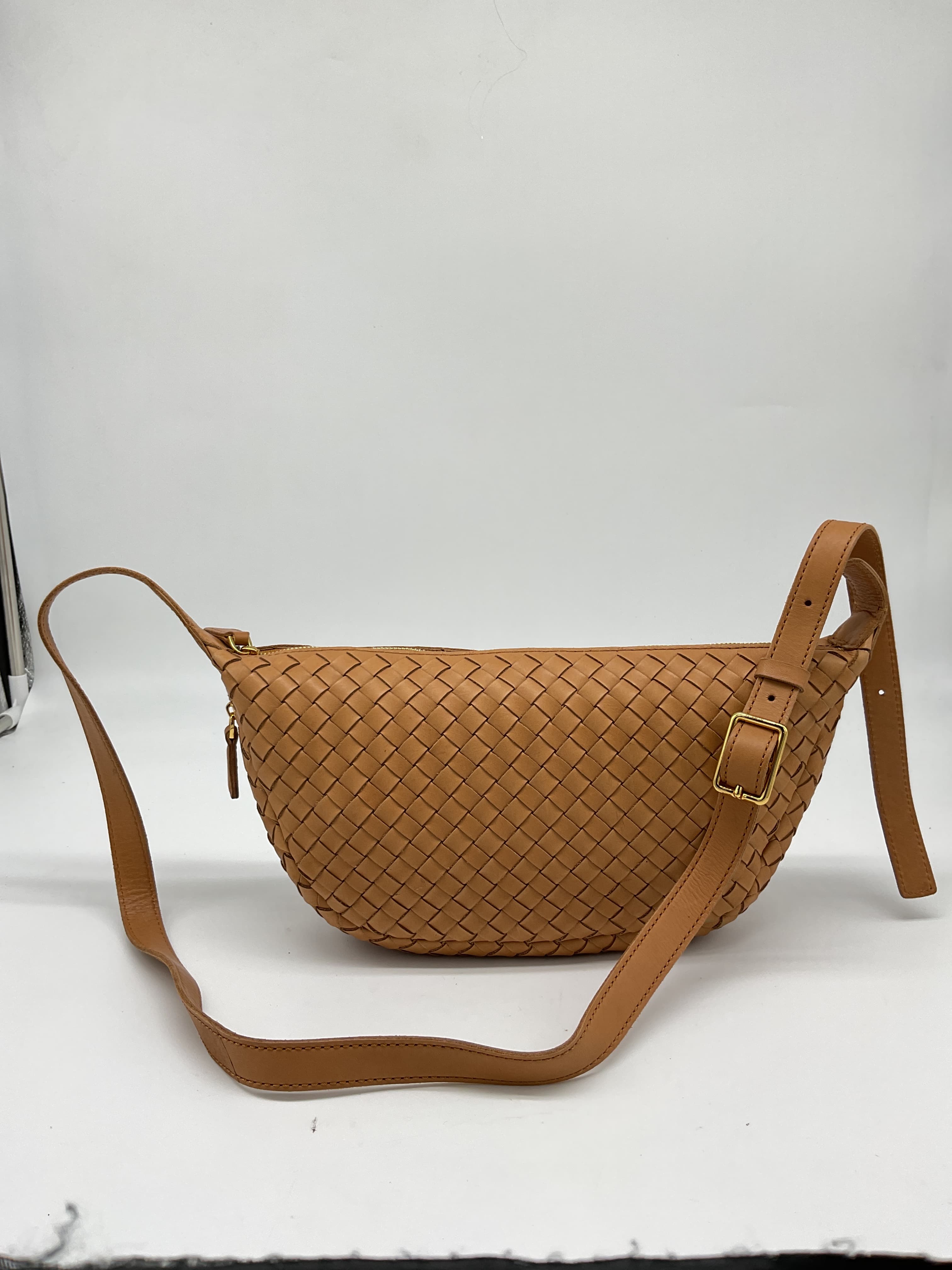 The Sling Crossbody Bag In Handwoven Leather - Image 3
