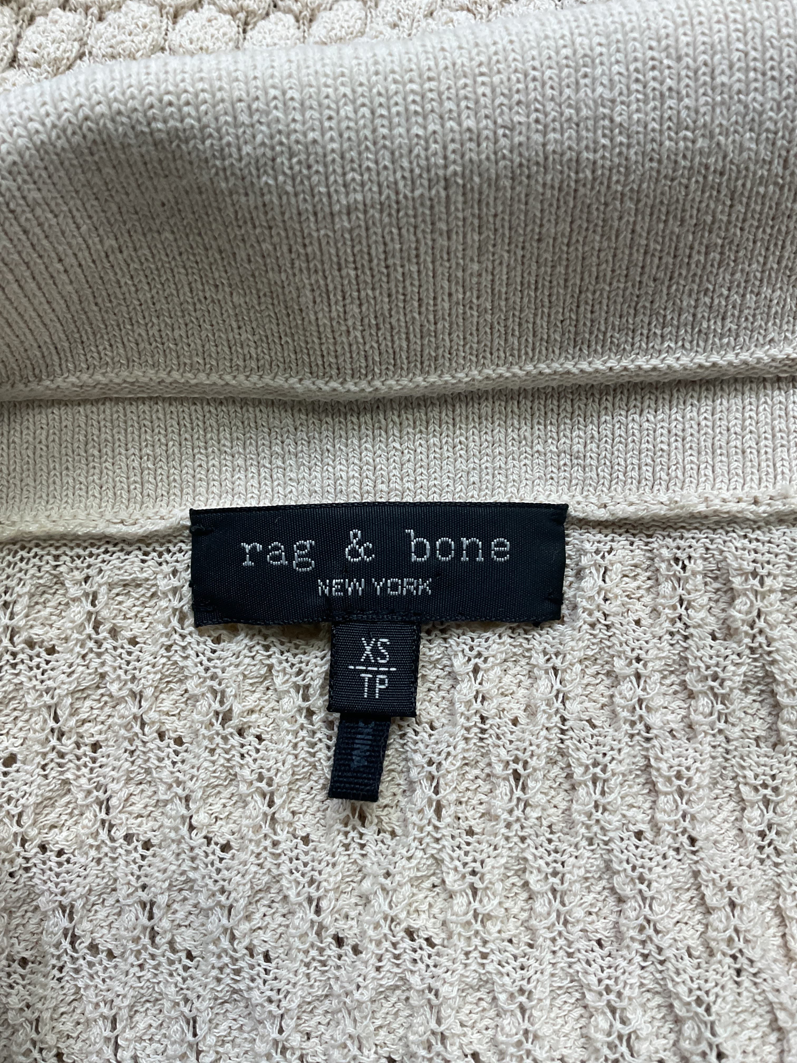 Georgia Sleeveless Polo - Image 4