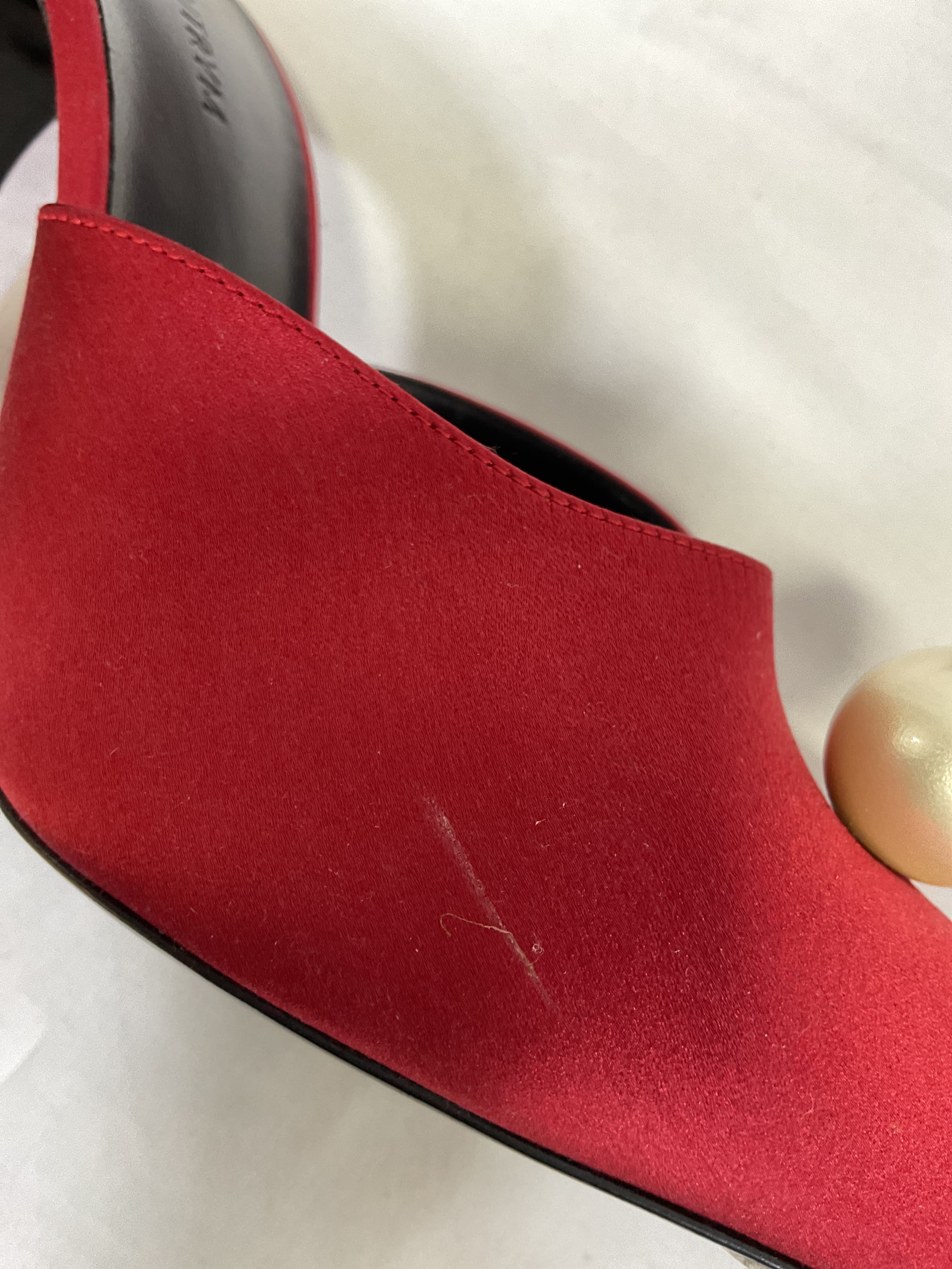 Floral-Appliqu Faux Pearl Satin Mules - Image 4