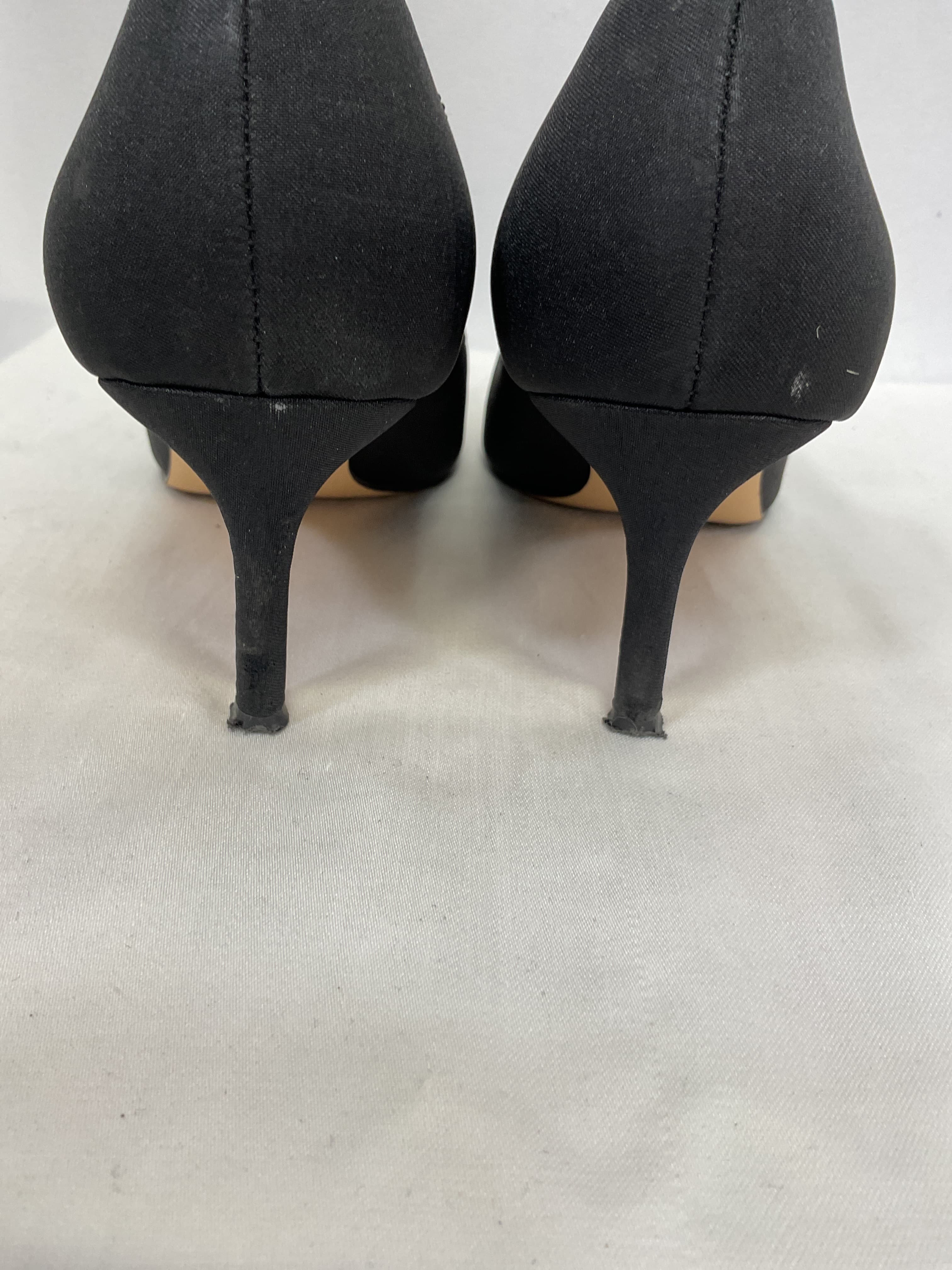 Nina60 Pointy Toe Pump - Image 2