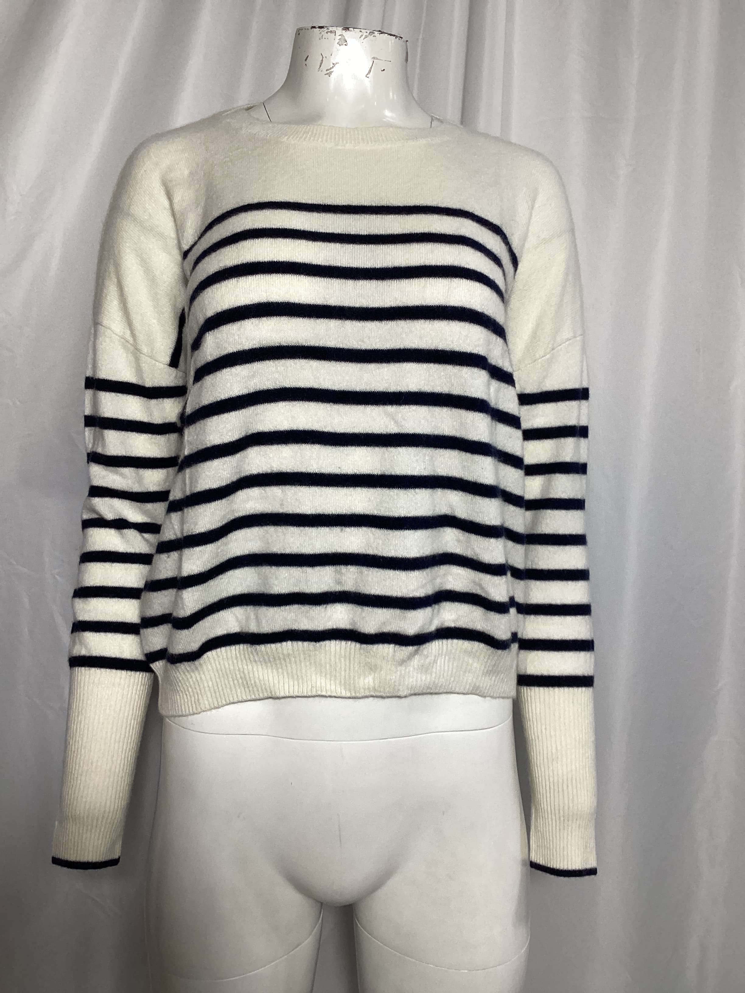 Lean Lines Stripe Oversize Cashmere Sweater - Image 3