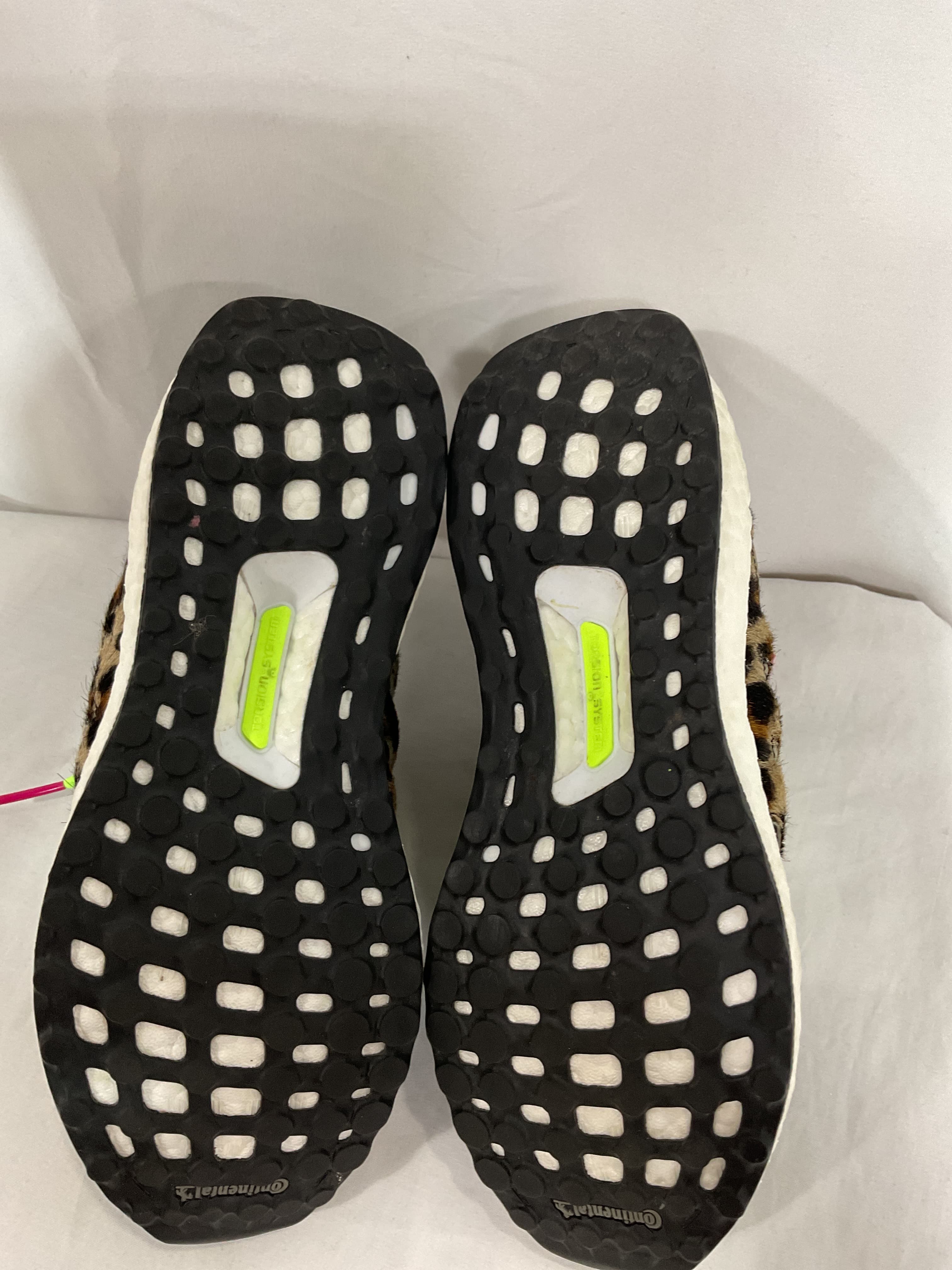 Ultraboost Dna Primeblue Running Shoe - Image 3