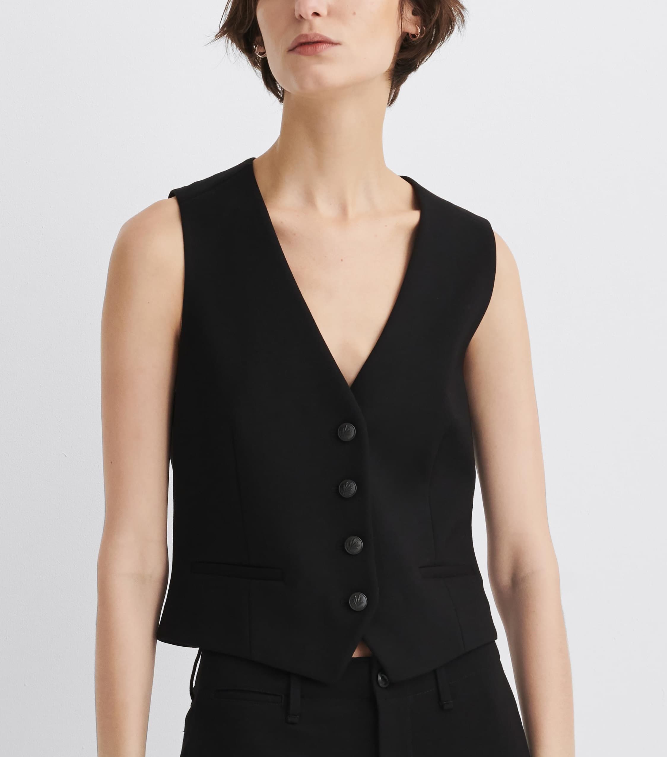 Priya Ponte Vest - Image 1
