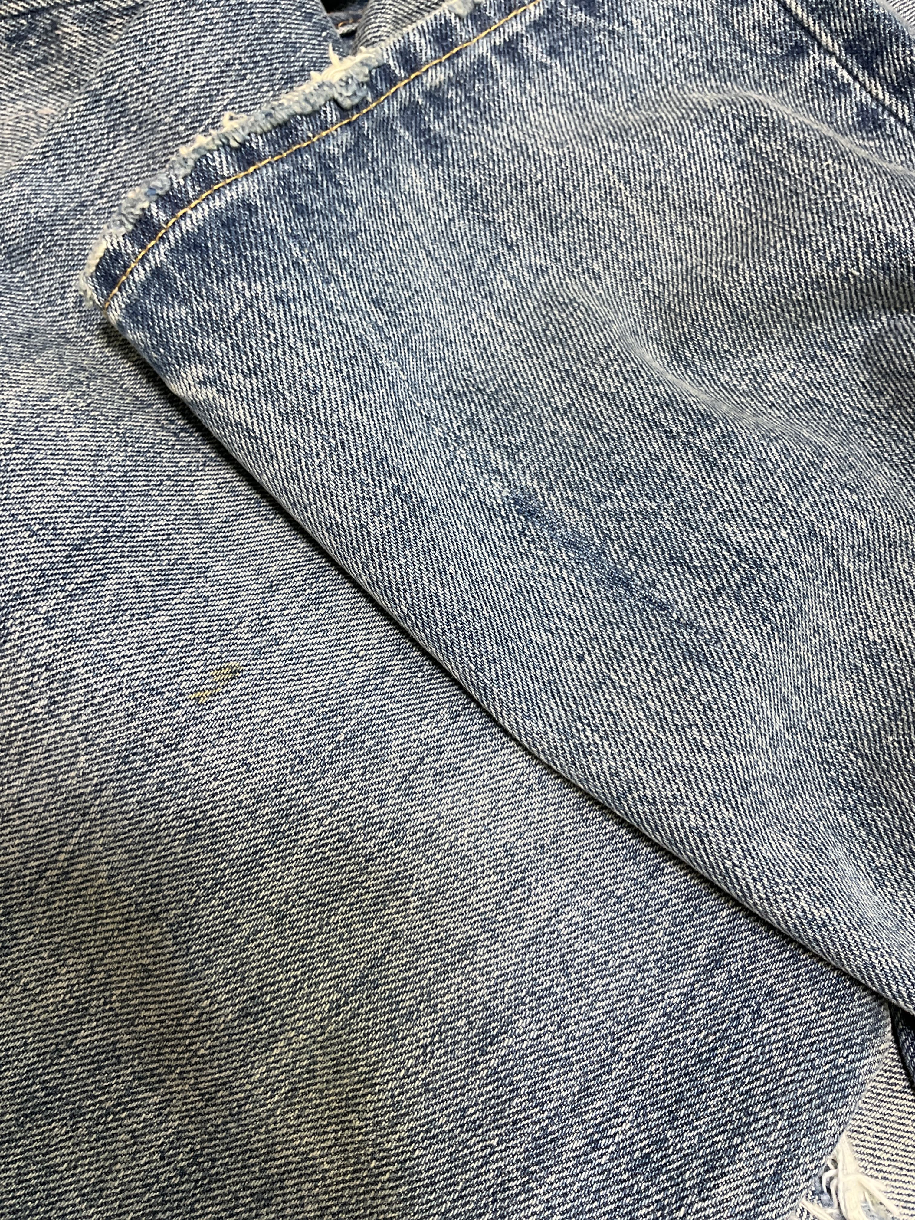 Vintage Classic Fit Distressed Jean - Image 2