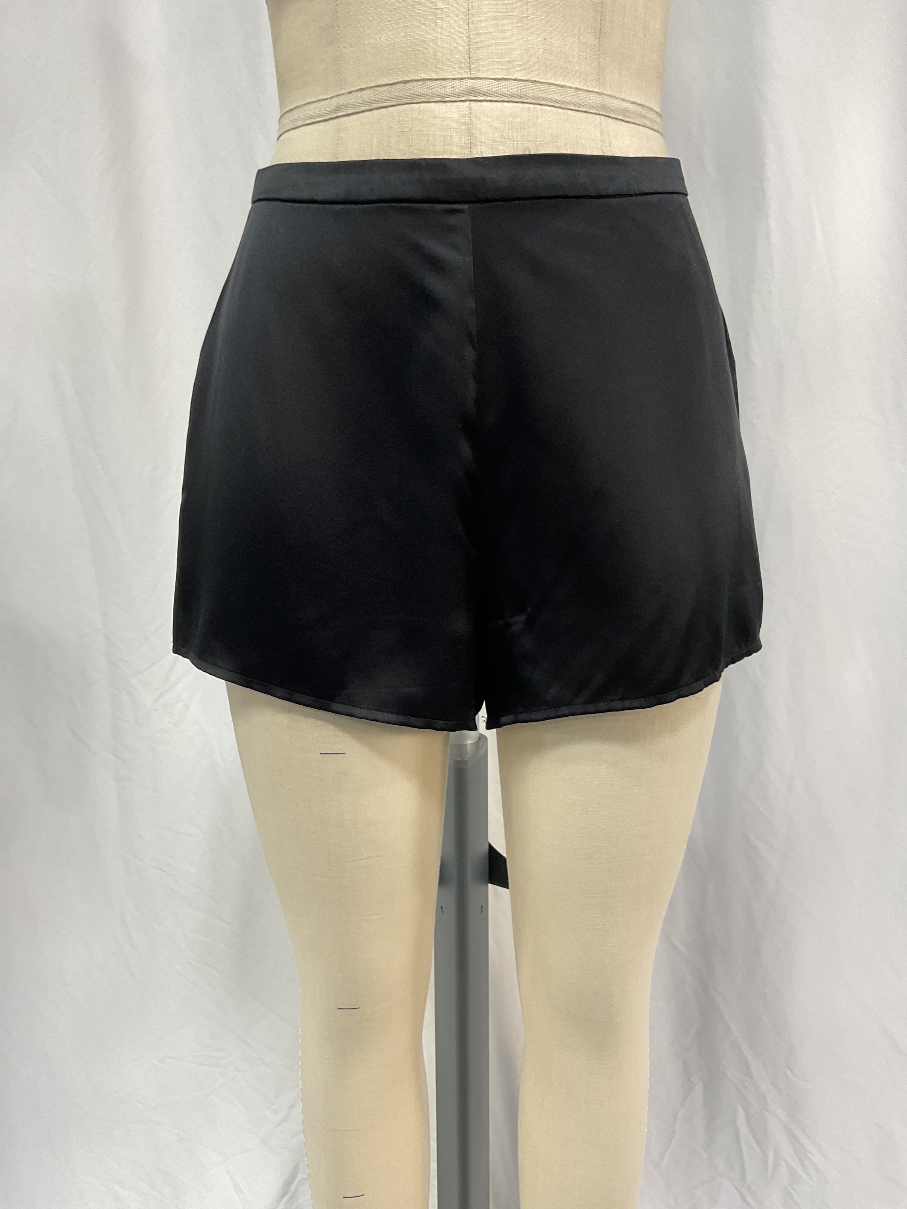 Chloe Silk Short - Image 2
