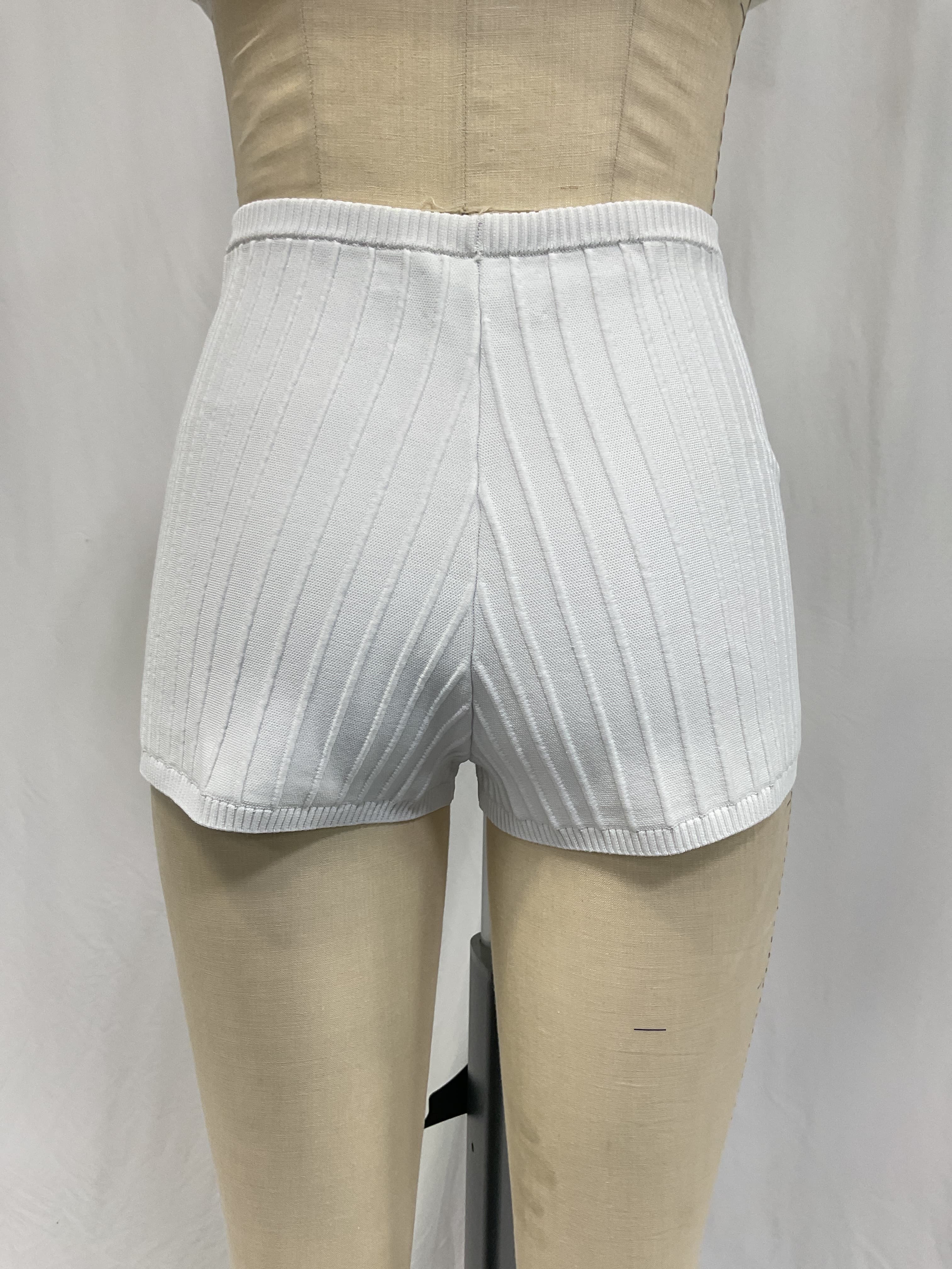 Andrina Bandage Knit Short - Image 3