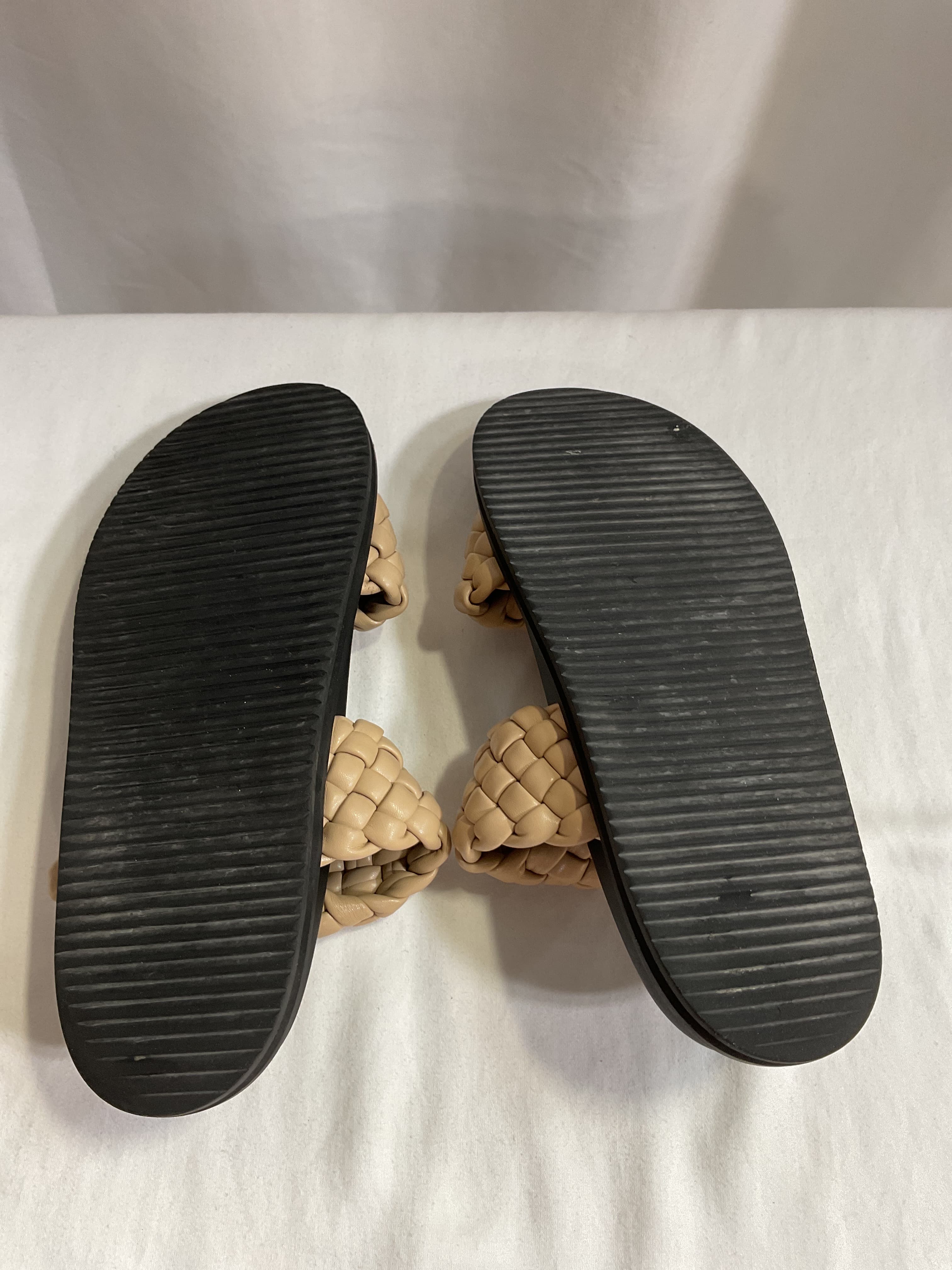 Soleis Slide Sandal In Natural - Image 4