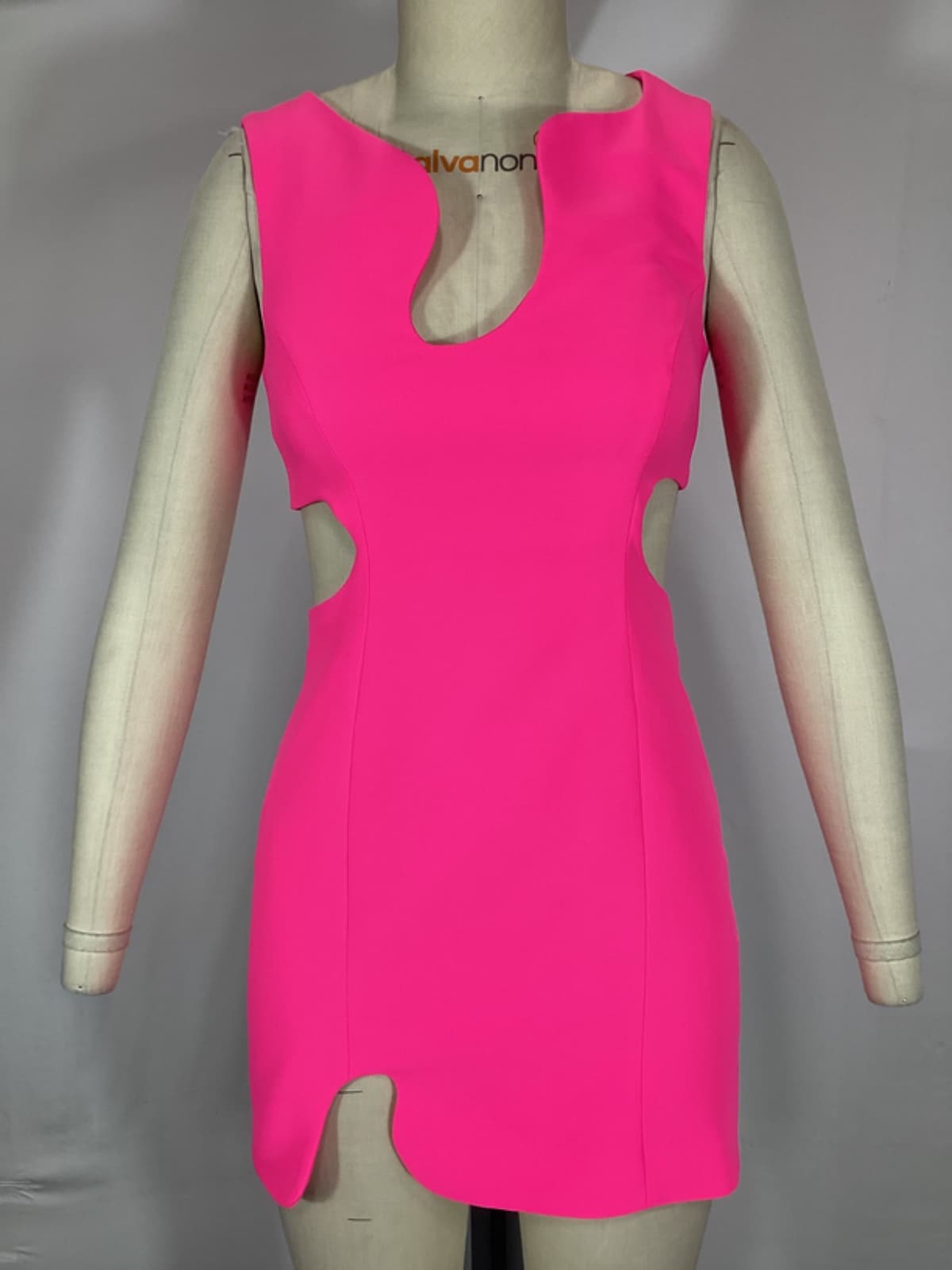 Puzzle Cut-Out Dress In Hibiscus - Image 2