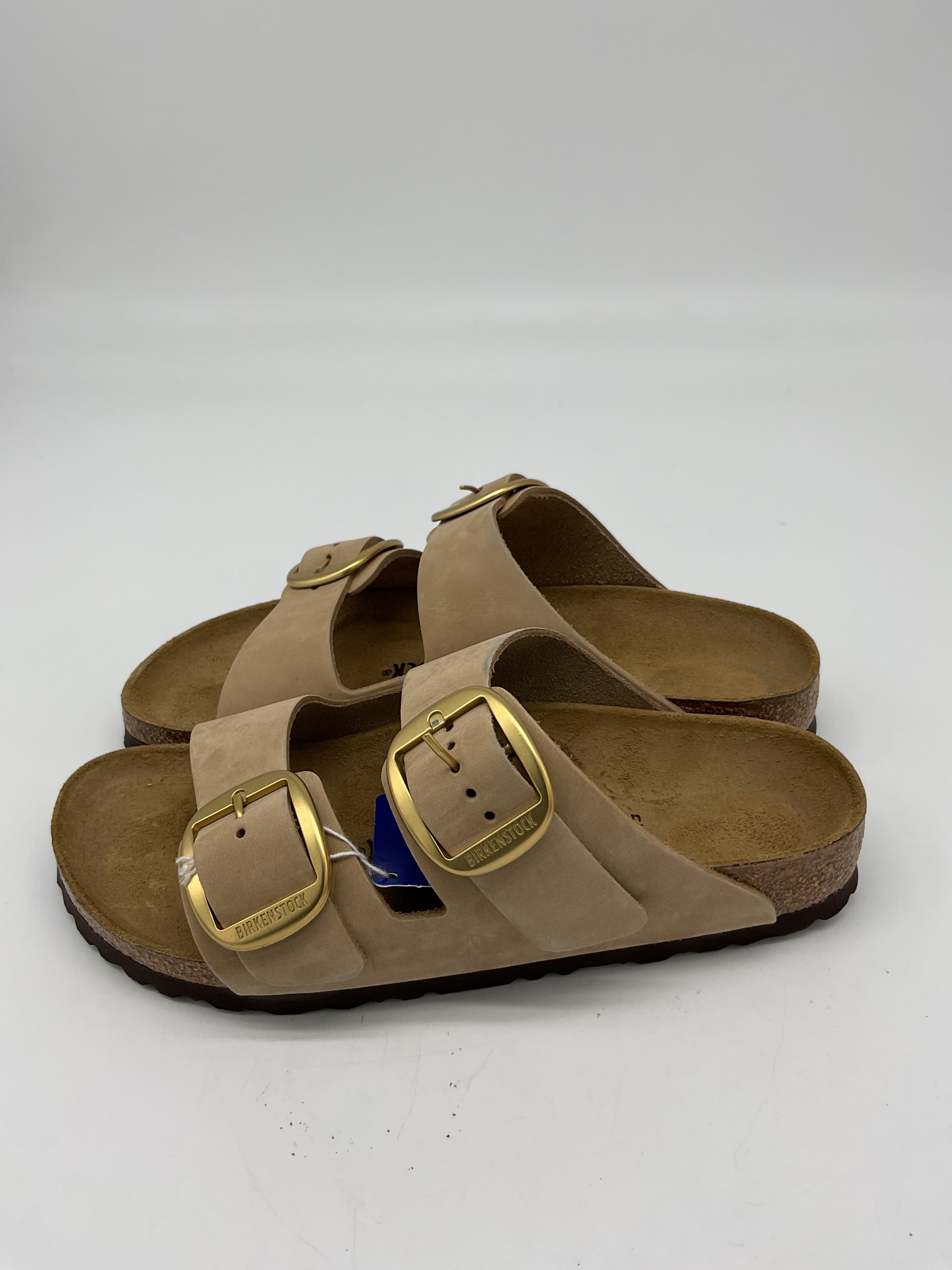 Arizona Big Buckle Sandal In Sandcastle Nubuck - Image 2
