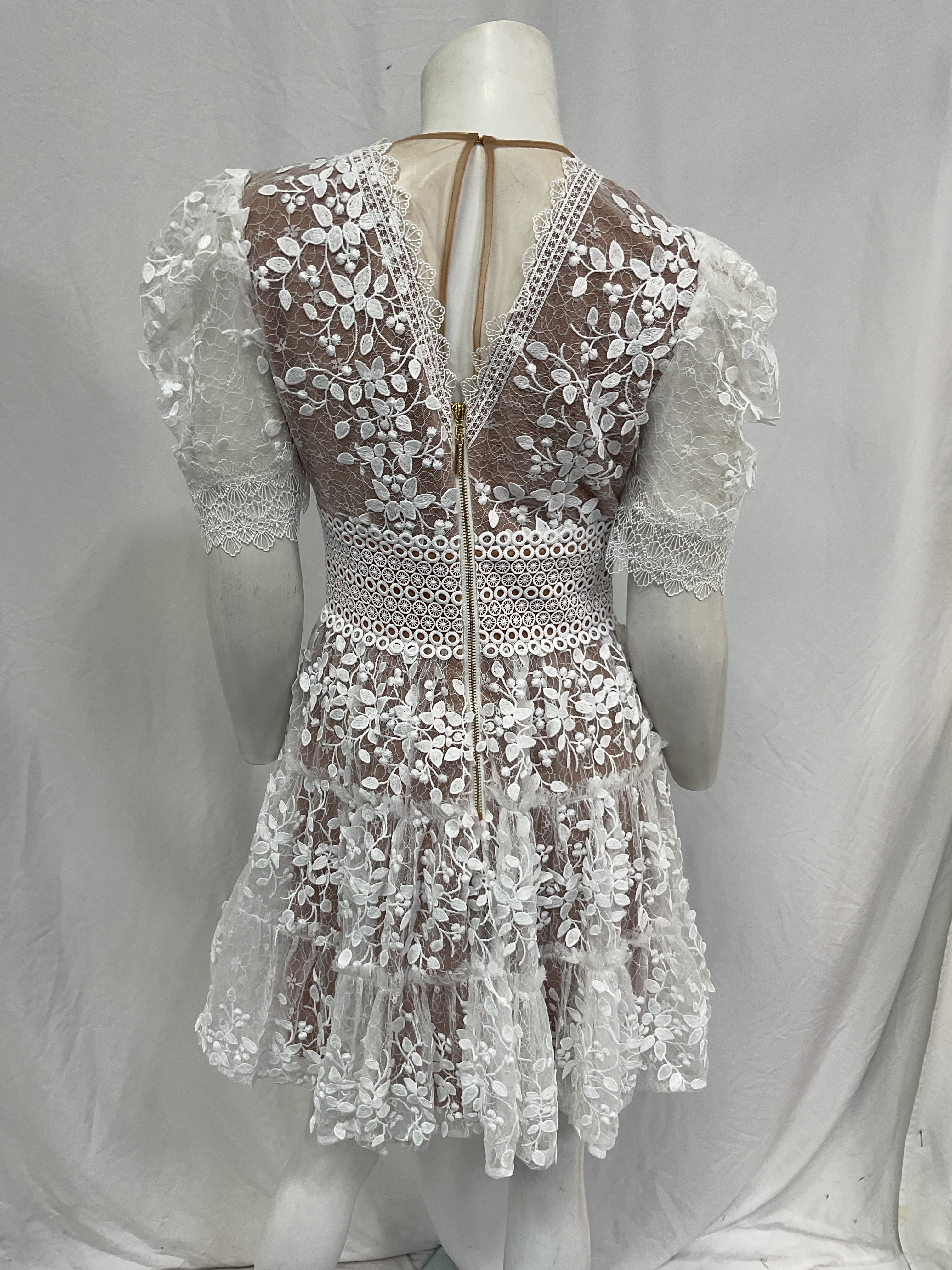 Megan Mini Dress In Blanc - Image 4