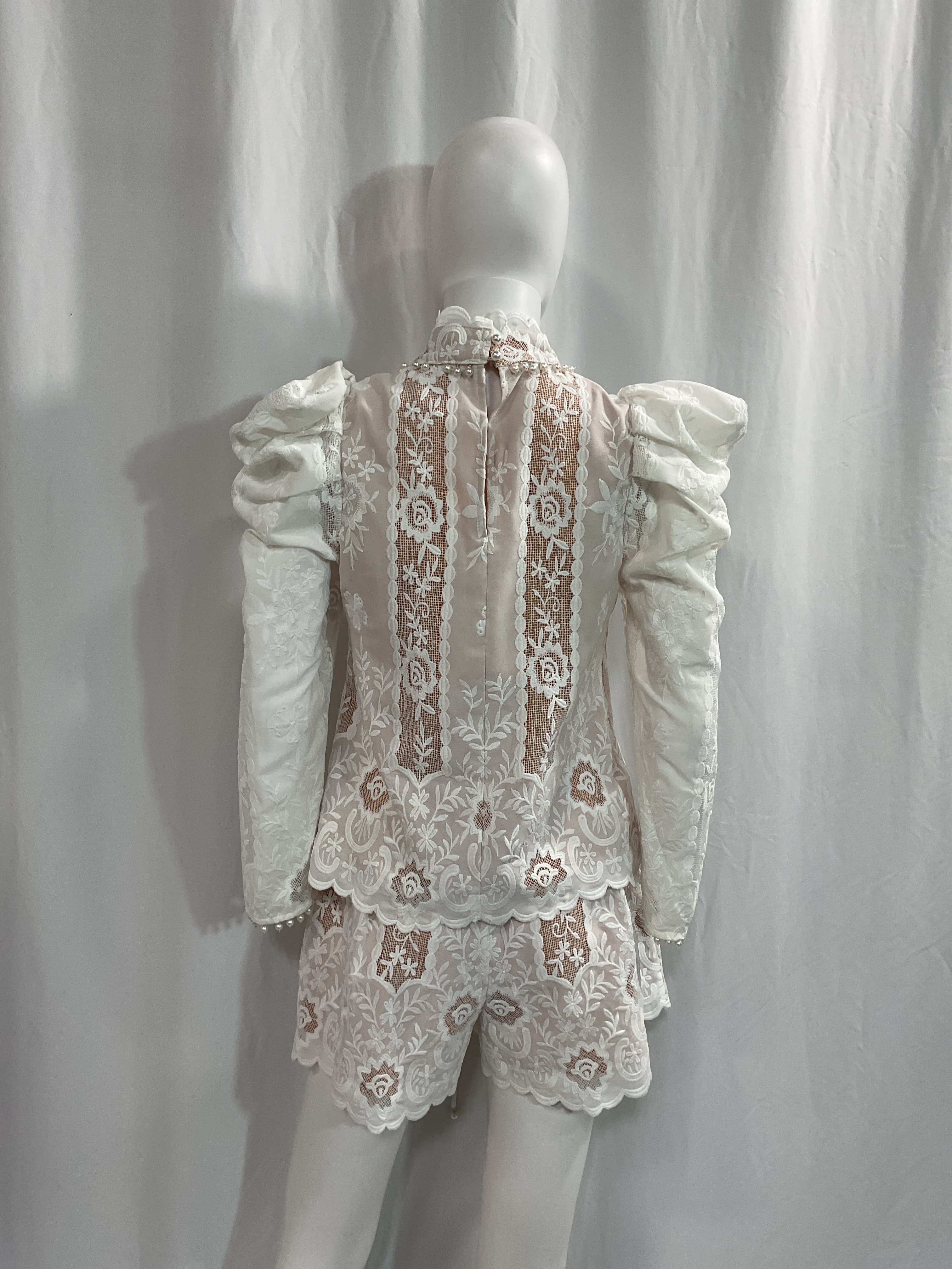Jimena Set In Ivory & Nude - Image 2