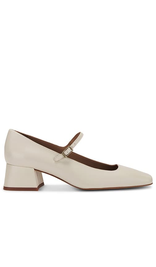 Evan Heel In Vanilla - Image 1