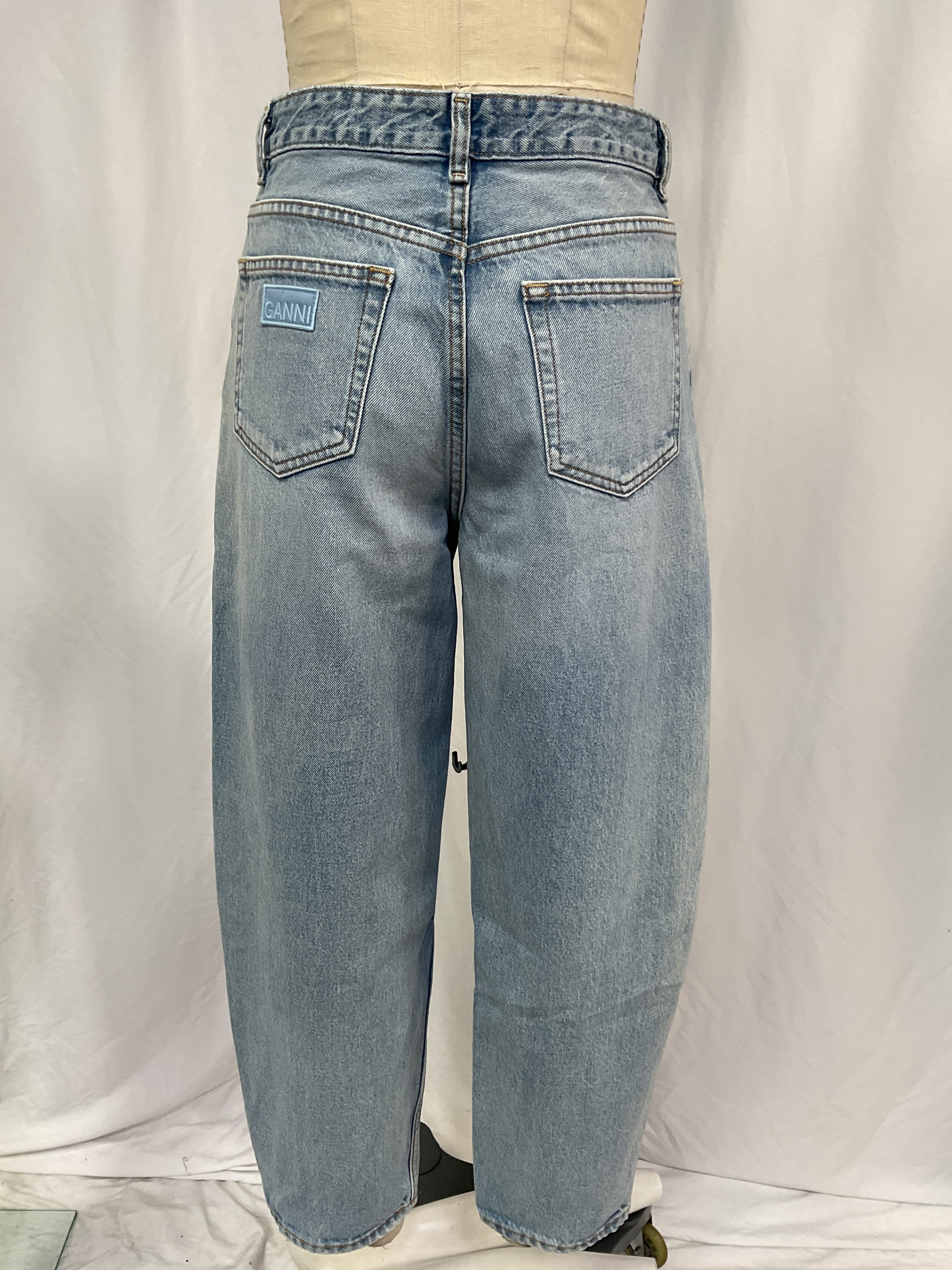 Rigid Denim Stary Jean In Light Blue Vintage - Image 2