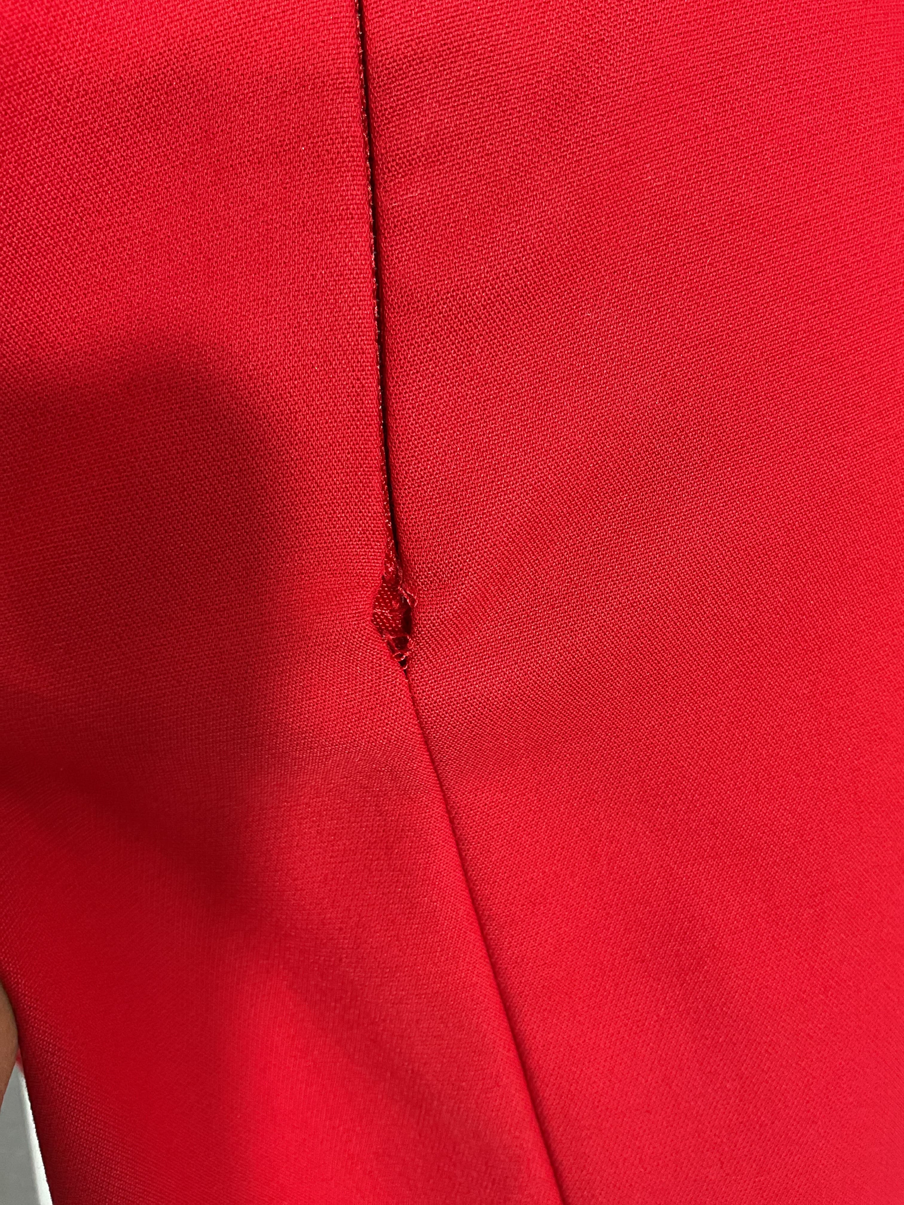 The S Curve Dress With Bow In Lipstick Red - Image 4