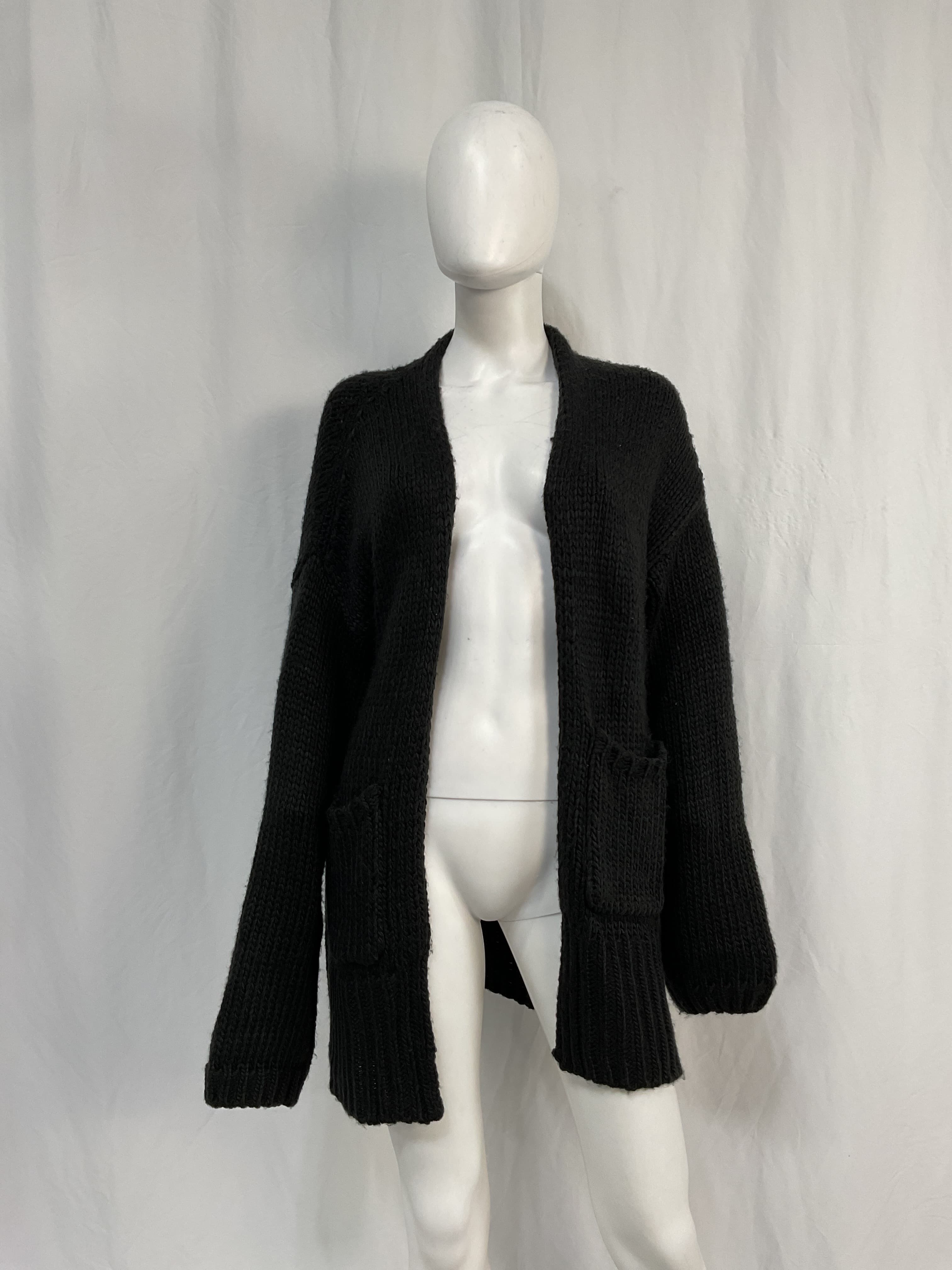 Cayenne Oversized Cardigan - Image 3