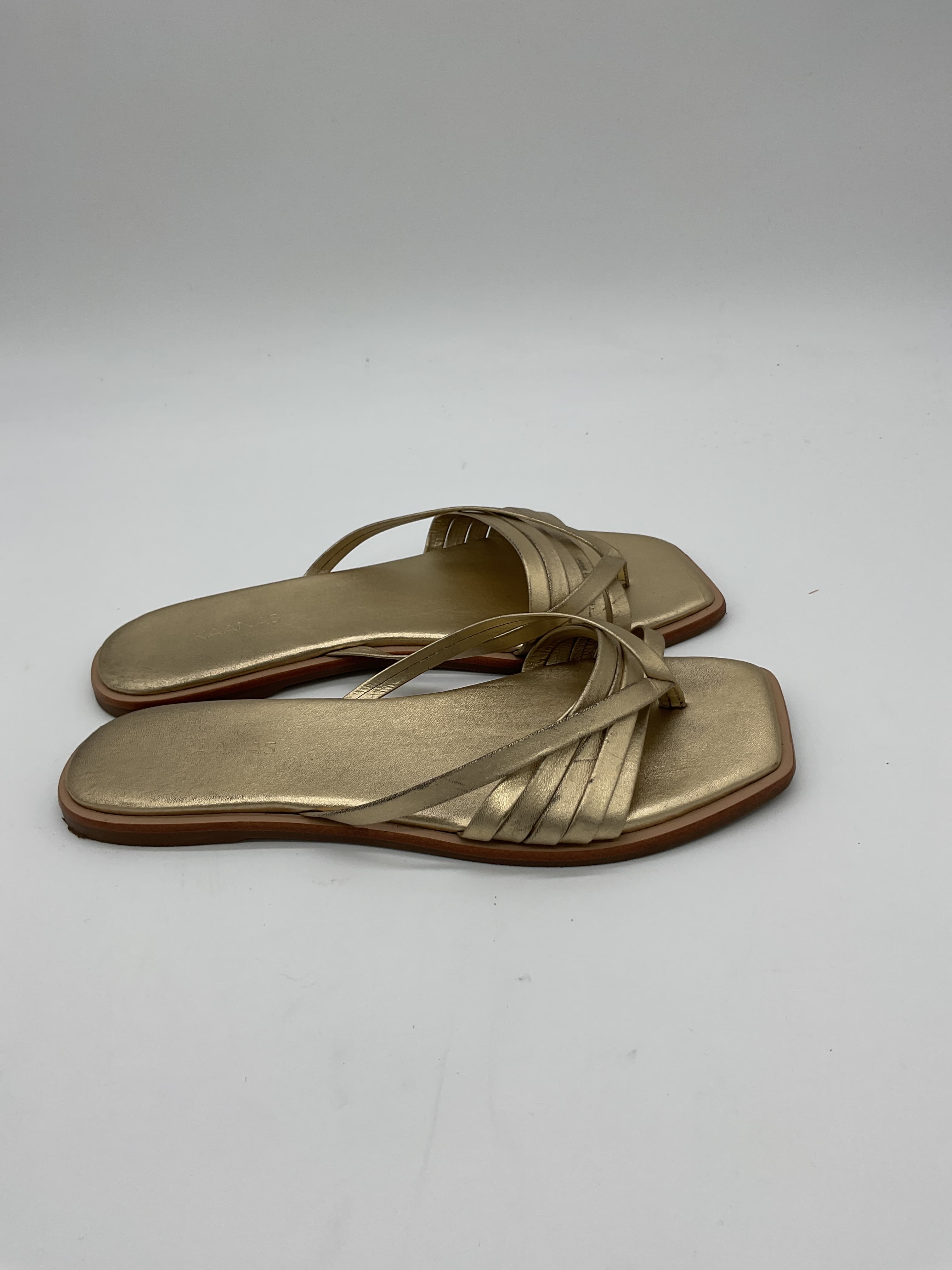 Makian Sandal In Gold - Image 2