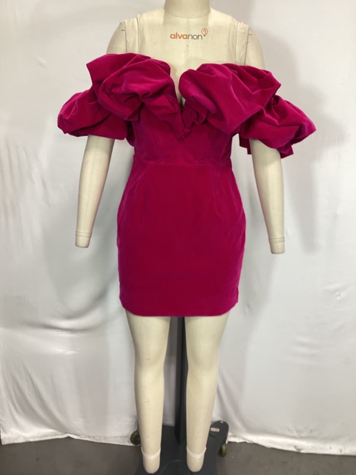Golden Hour Dress In Magenta - Image 3