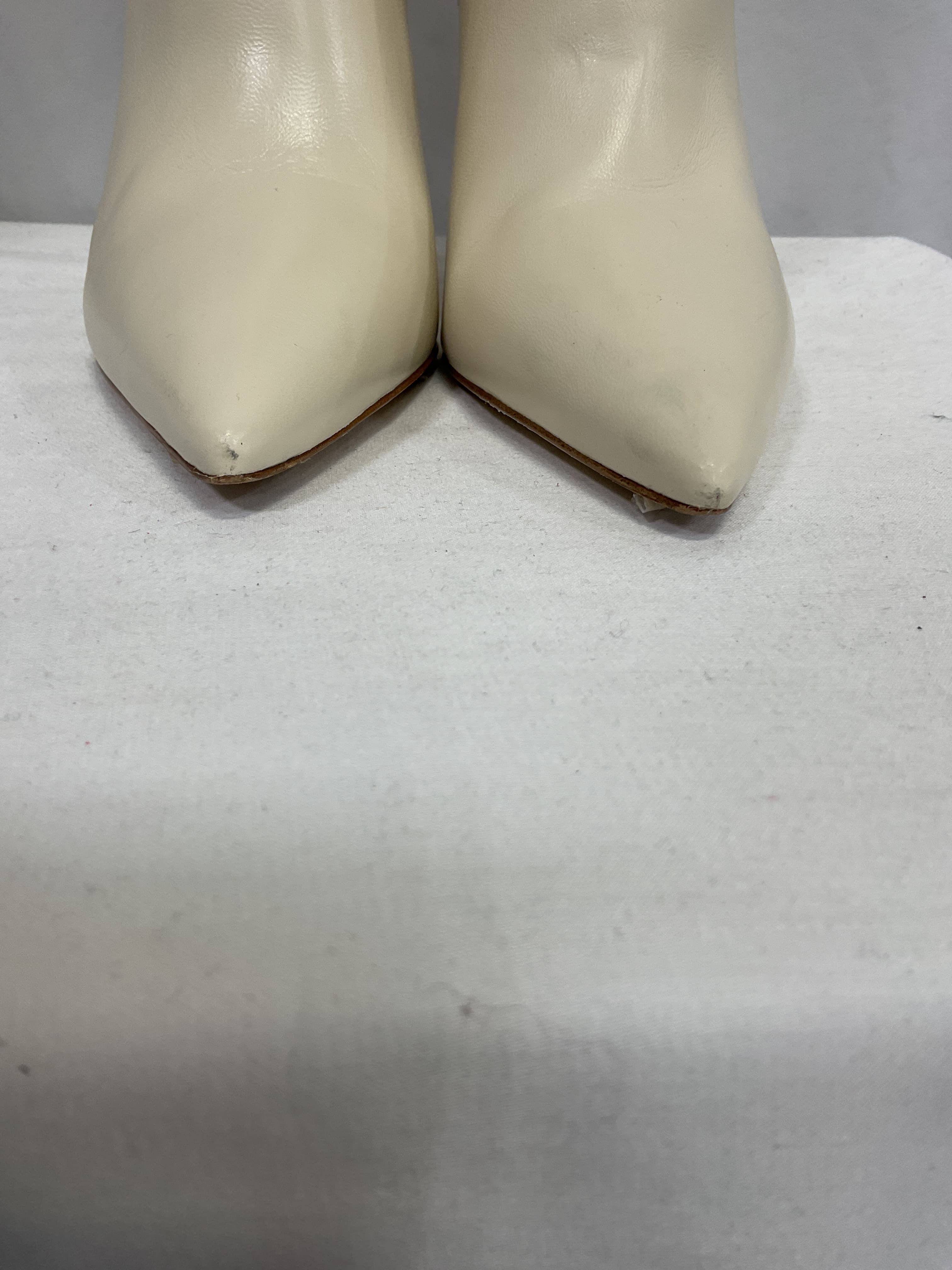 The Kate Boot In Ivory - Image 3