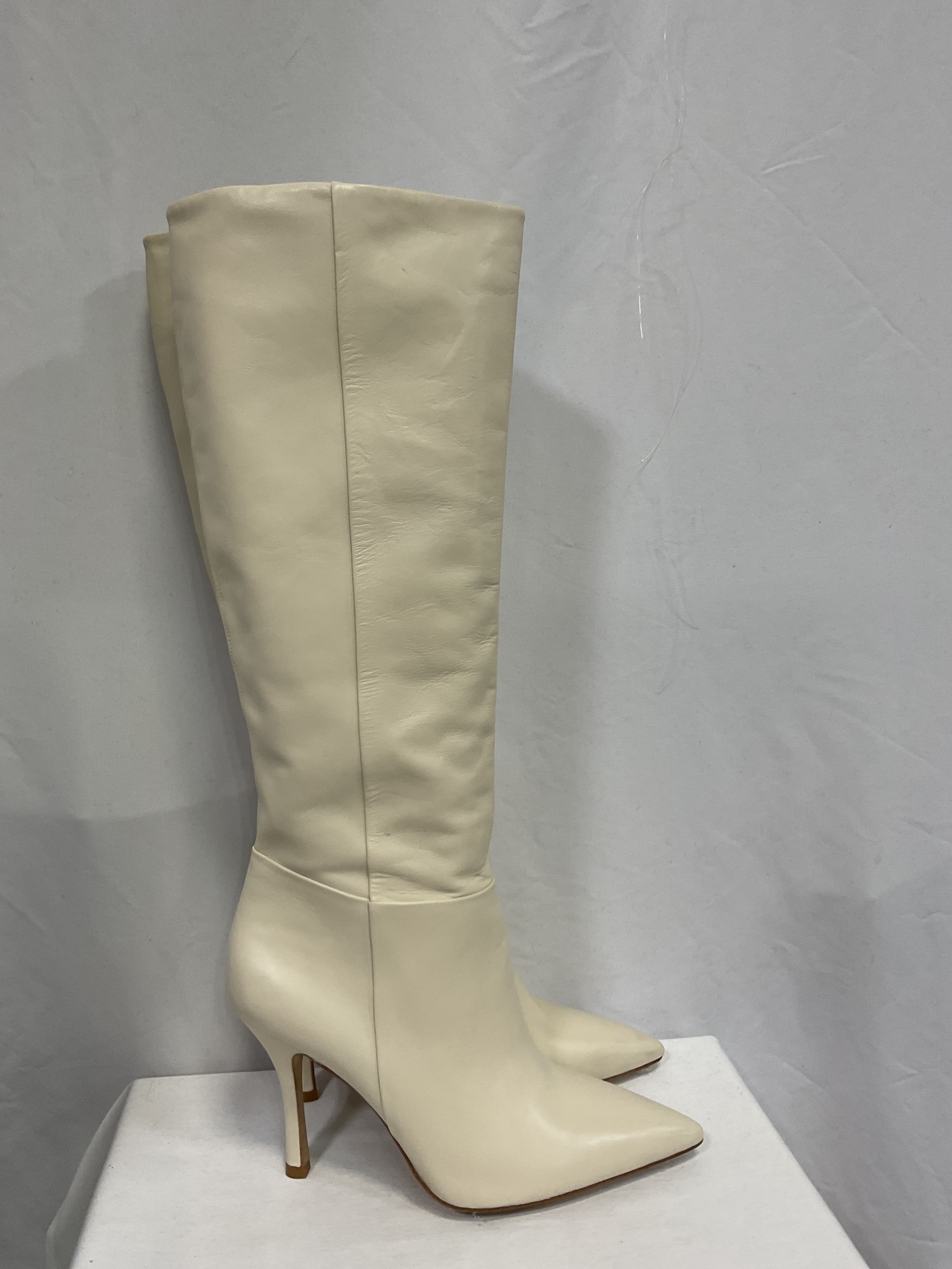 The Kate Boot In Ivory - Image 4
