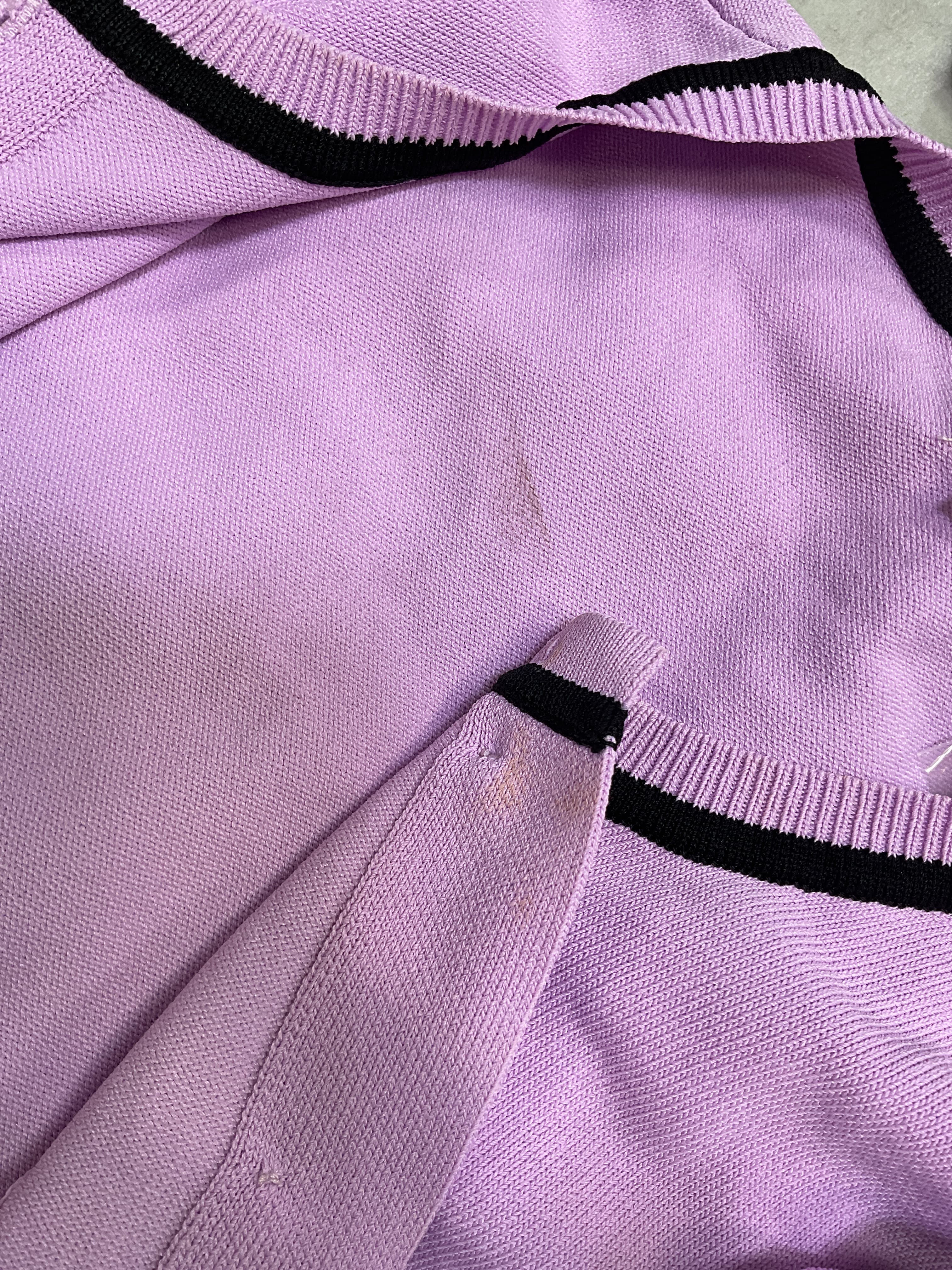 Pearl Short Sleeve Cardigan In Lilac & Purple In Lilac & Black - Image 2