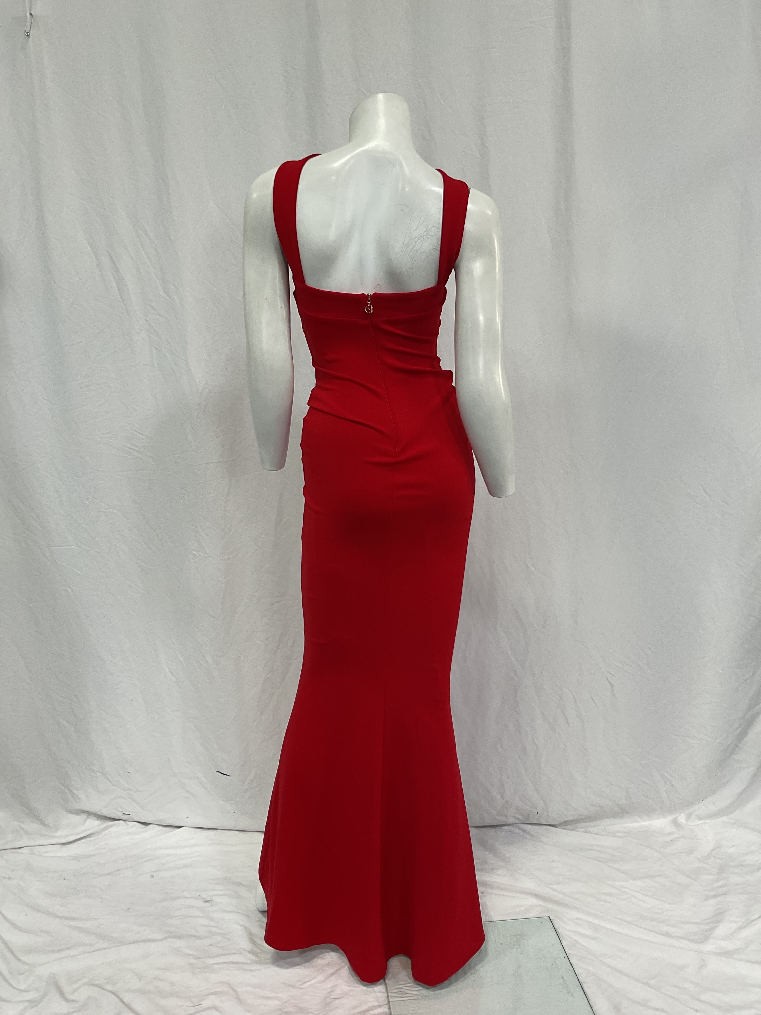 Viva 2way Gown In Red - Image 2