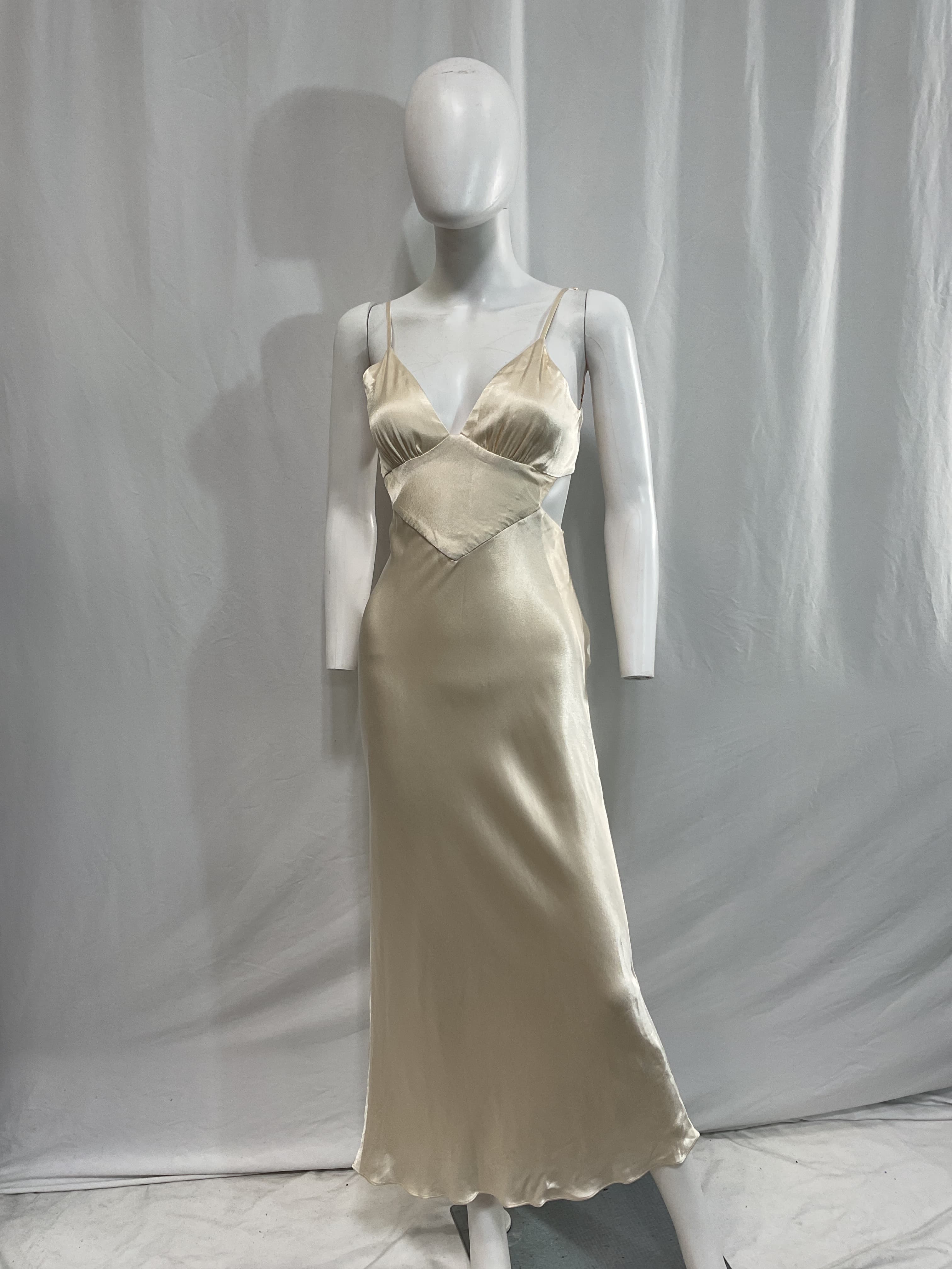 La Lune Backless Midi Dress In Cream - Image 2