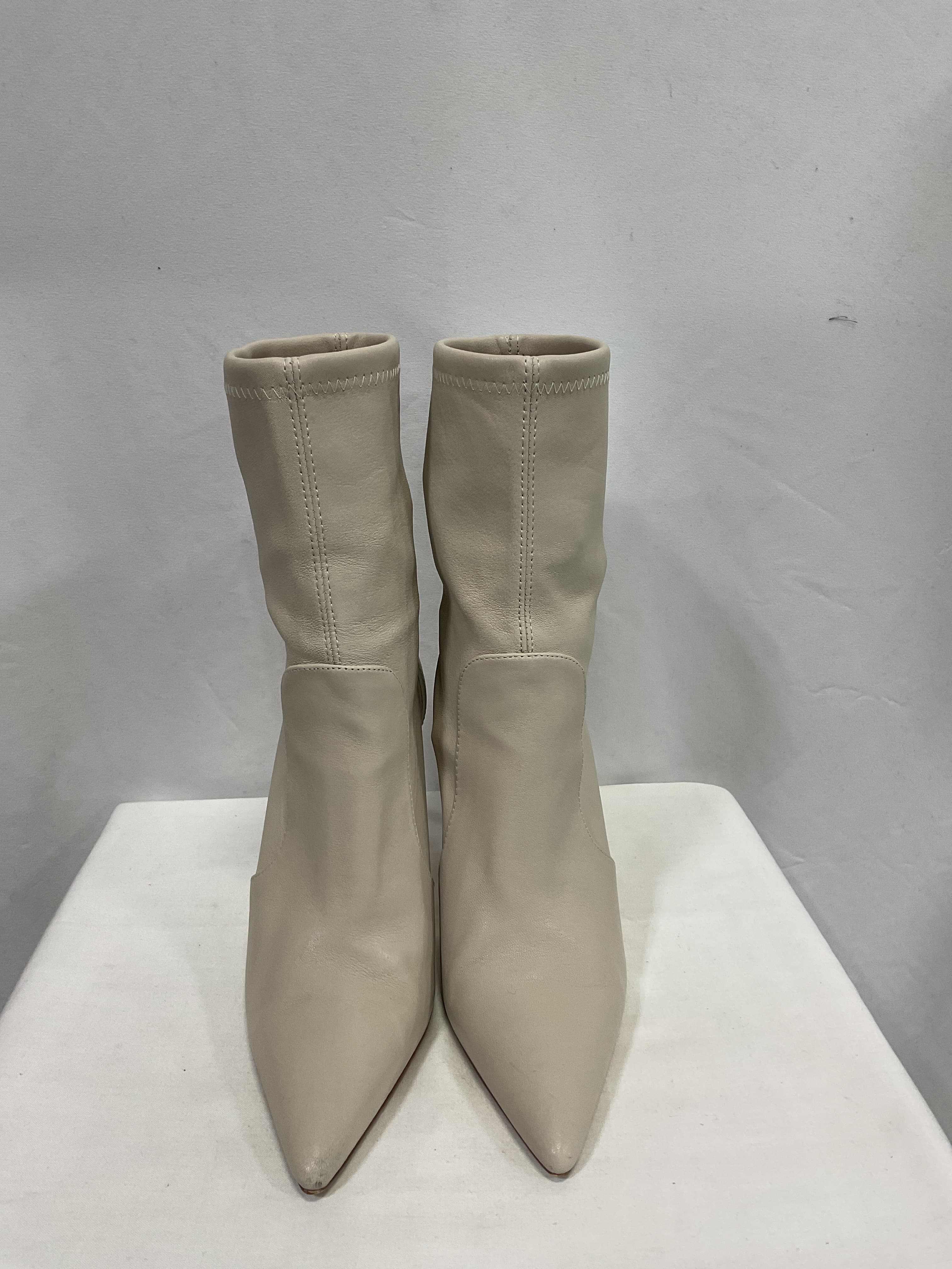 Stuart 100 Stretch Bootie In Oat - Image 2