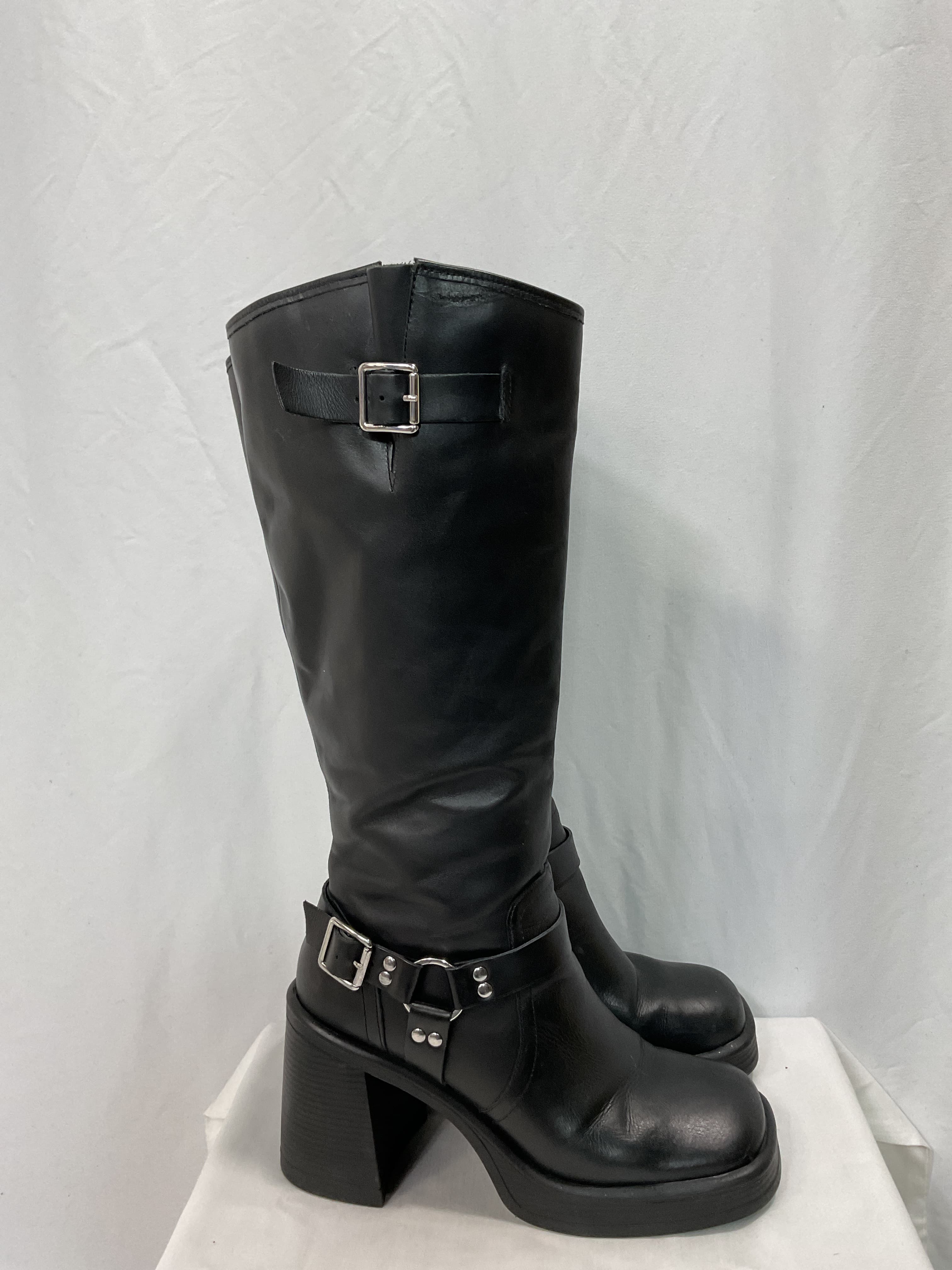 Francine Boot - Image 3