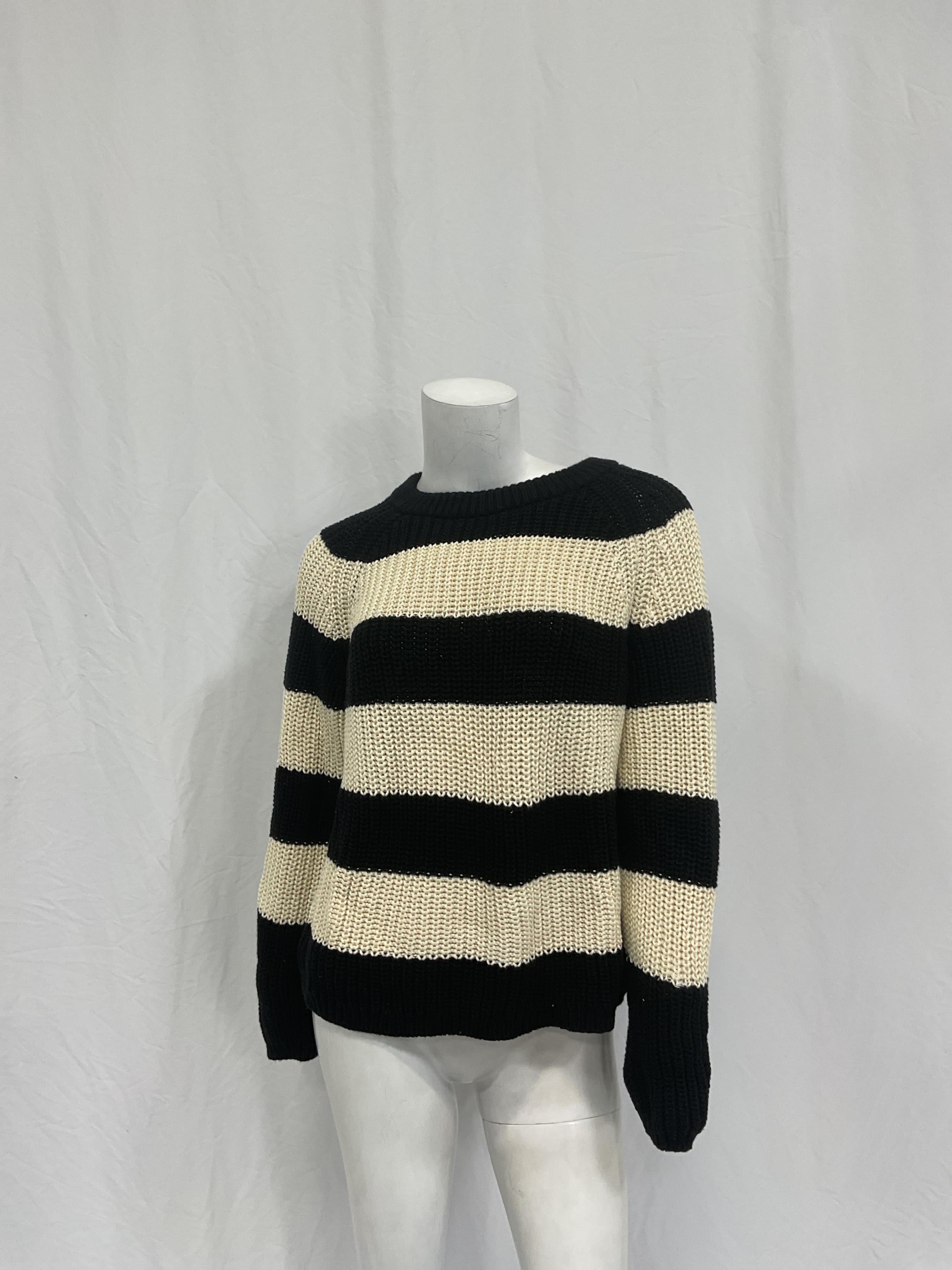 Velvet By Graham & Spencer Ciara Sweater In Black & Ivory - Image 2