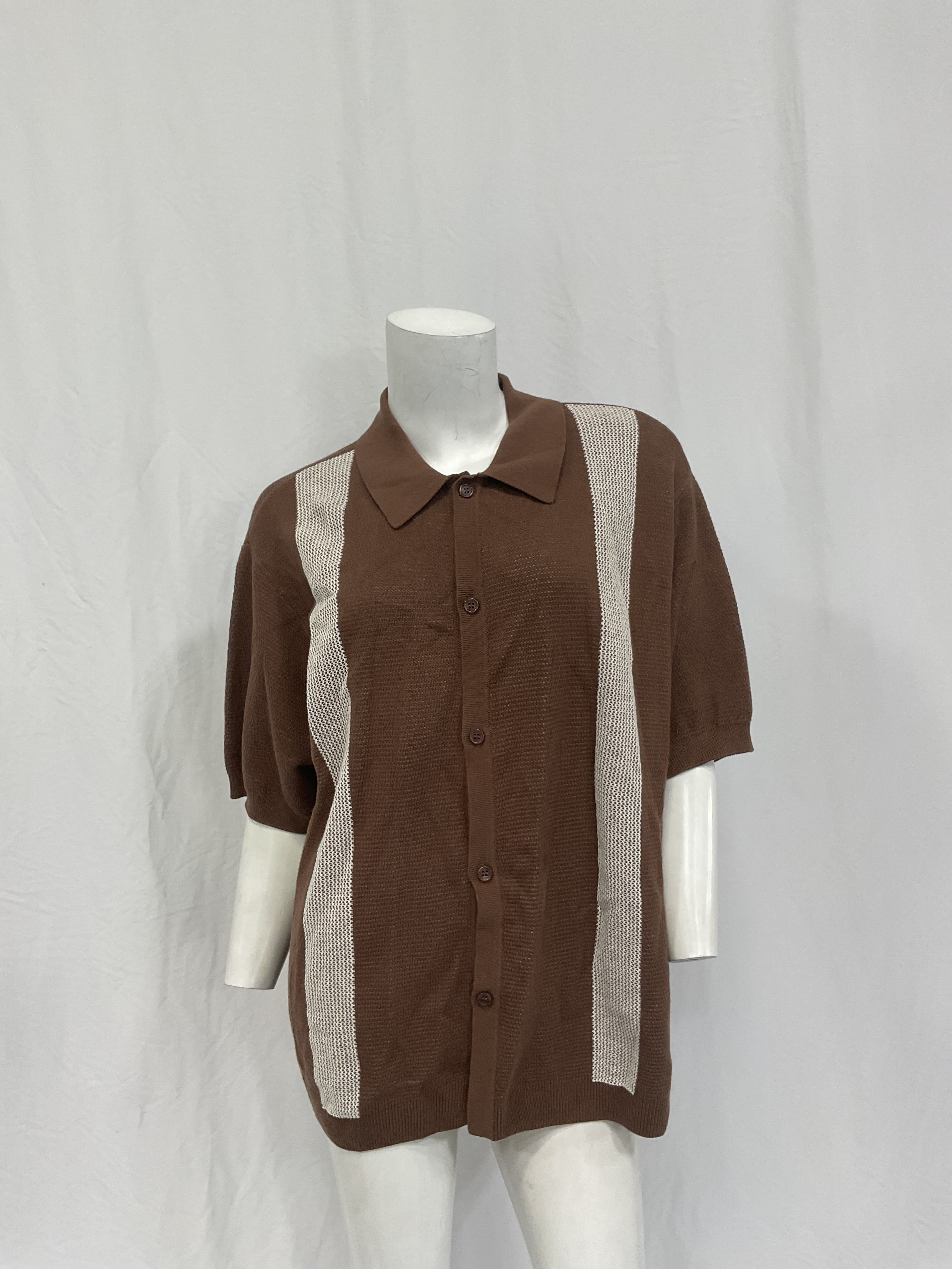 Short Sleeve Knit Shirt - Image 3