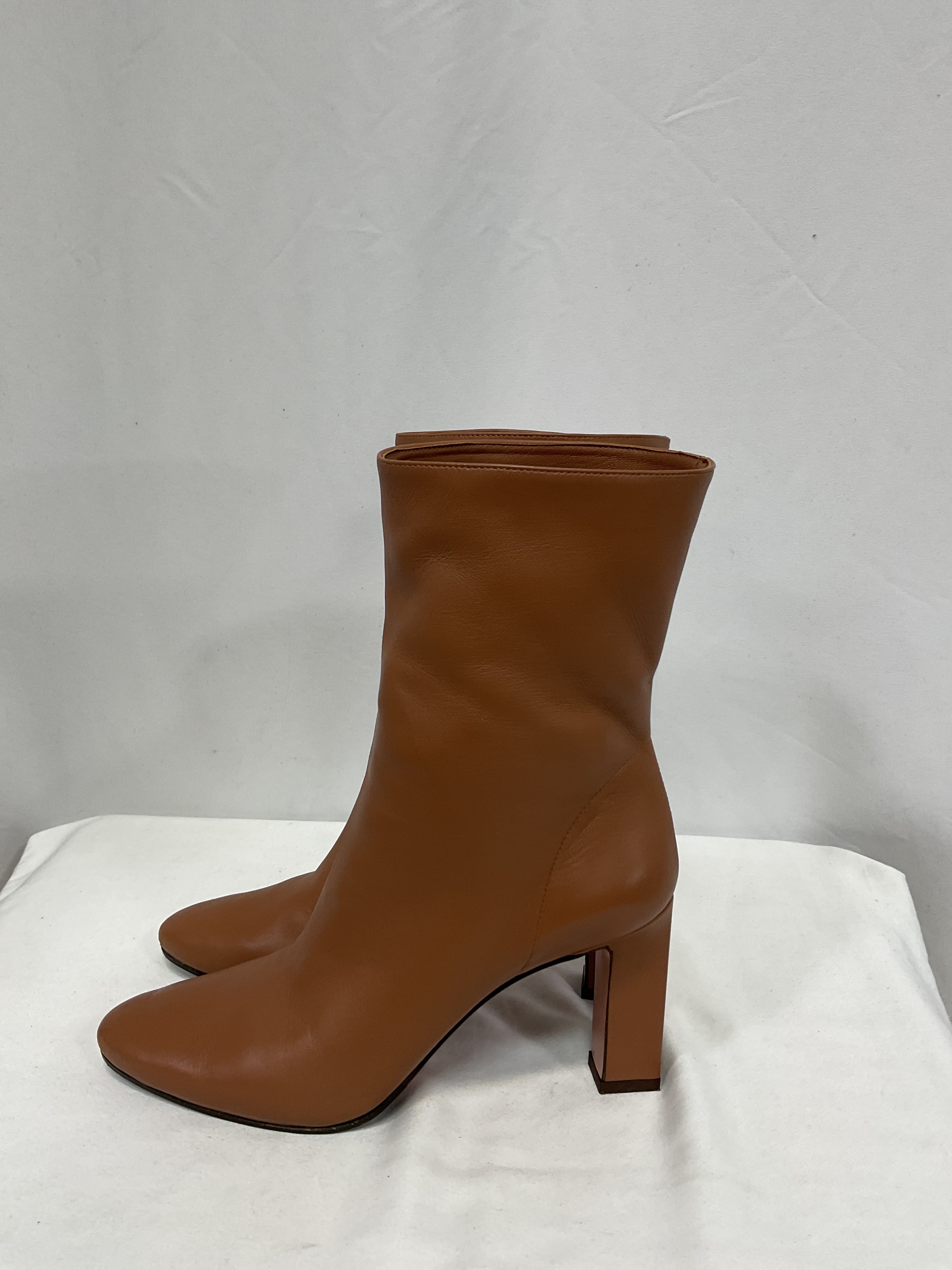 Manzoni Leather Booties - Image 4