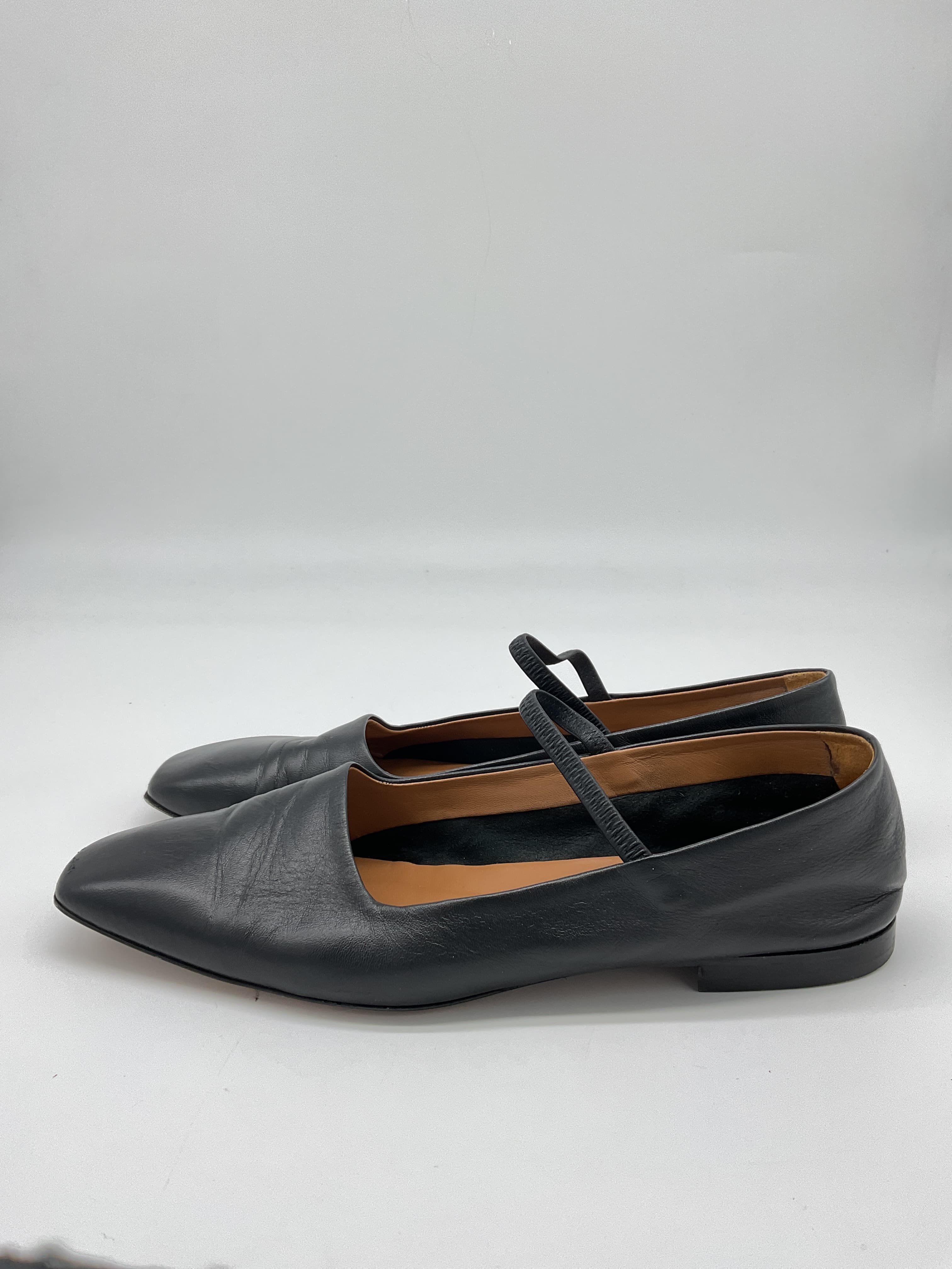 Petina Flats - Image 3