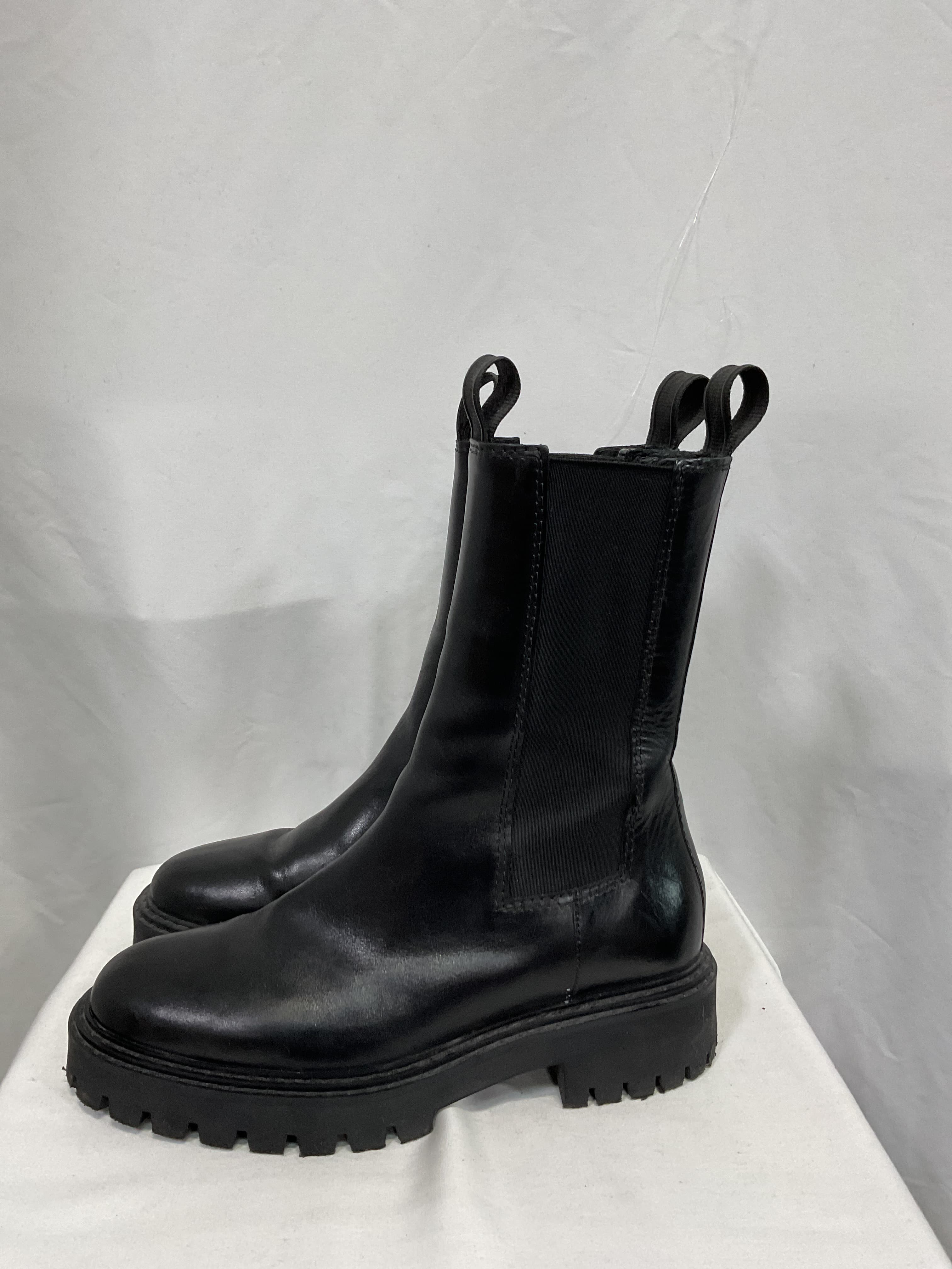 Angie Chelsea Boots - Image 2