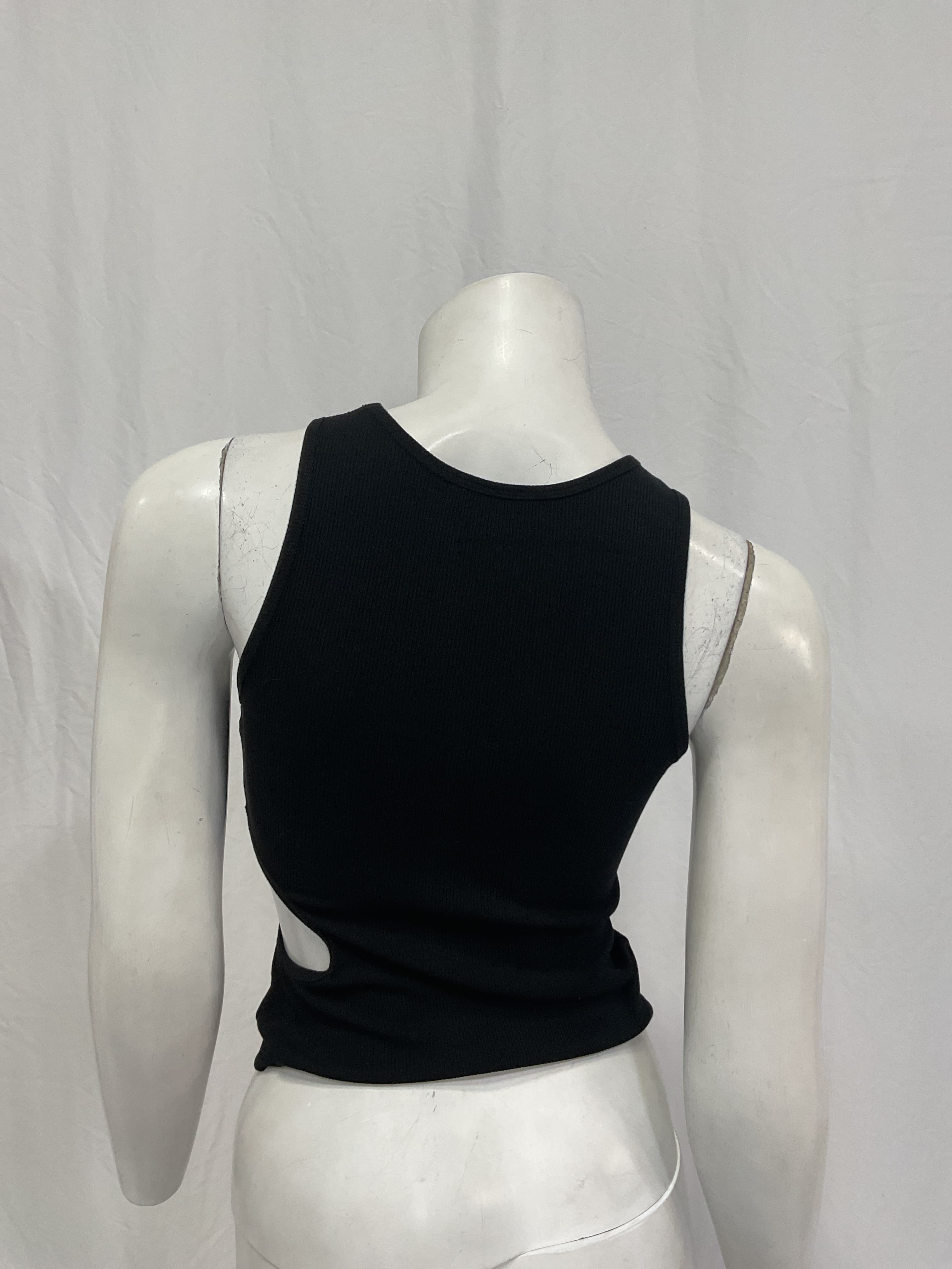 Slight Tank - Image 2