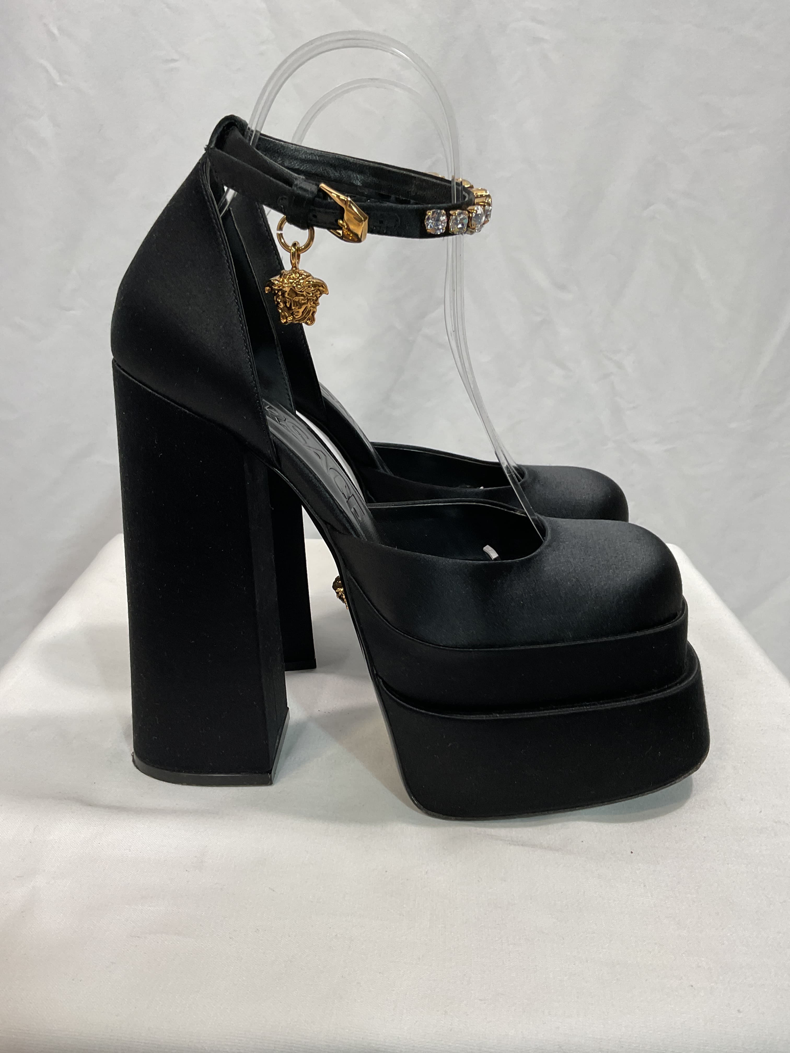 Medusa Platform Sandal - Image 3