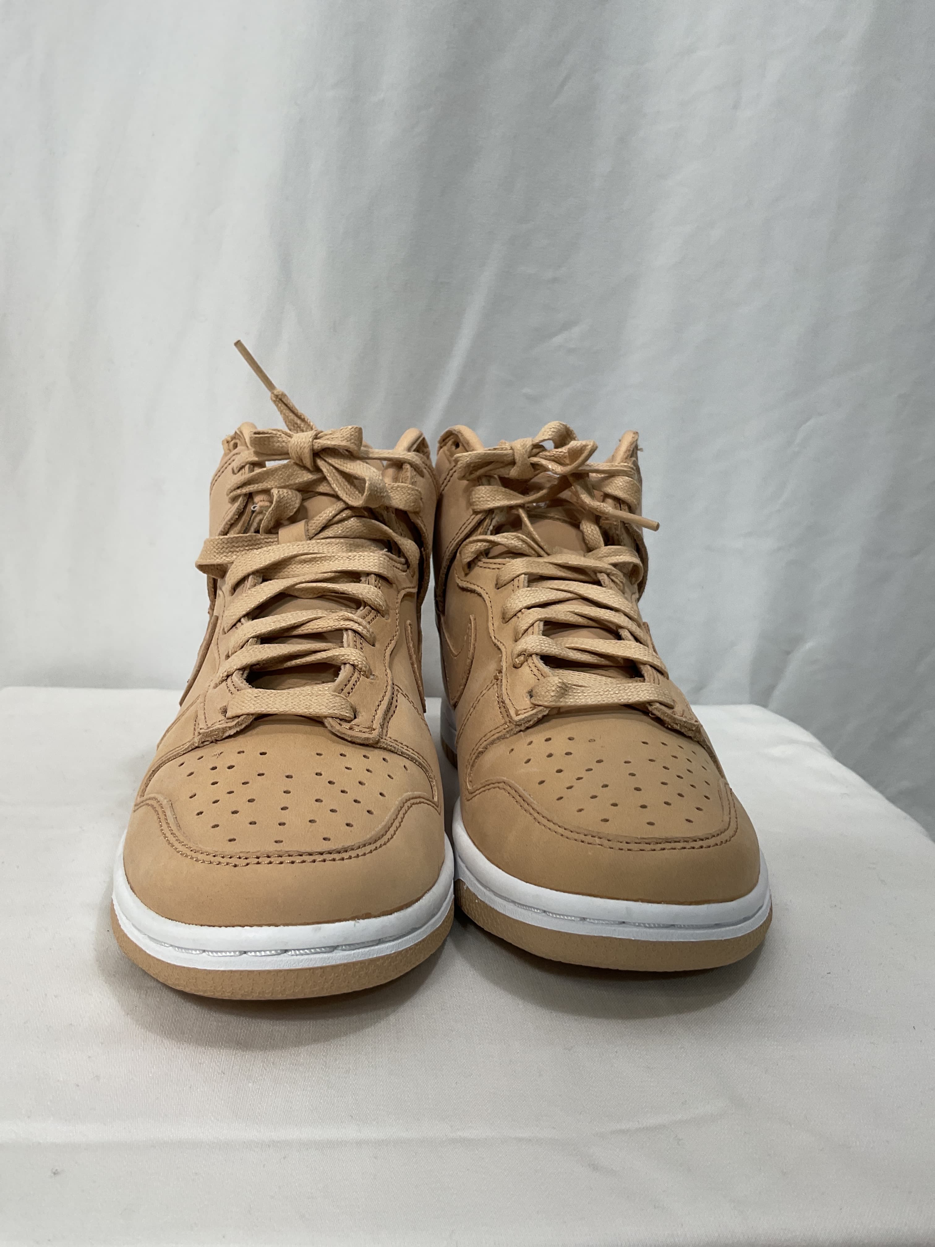 Dunk High Premium Women's Shoes - Image 3