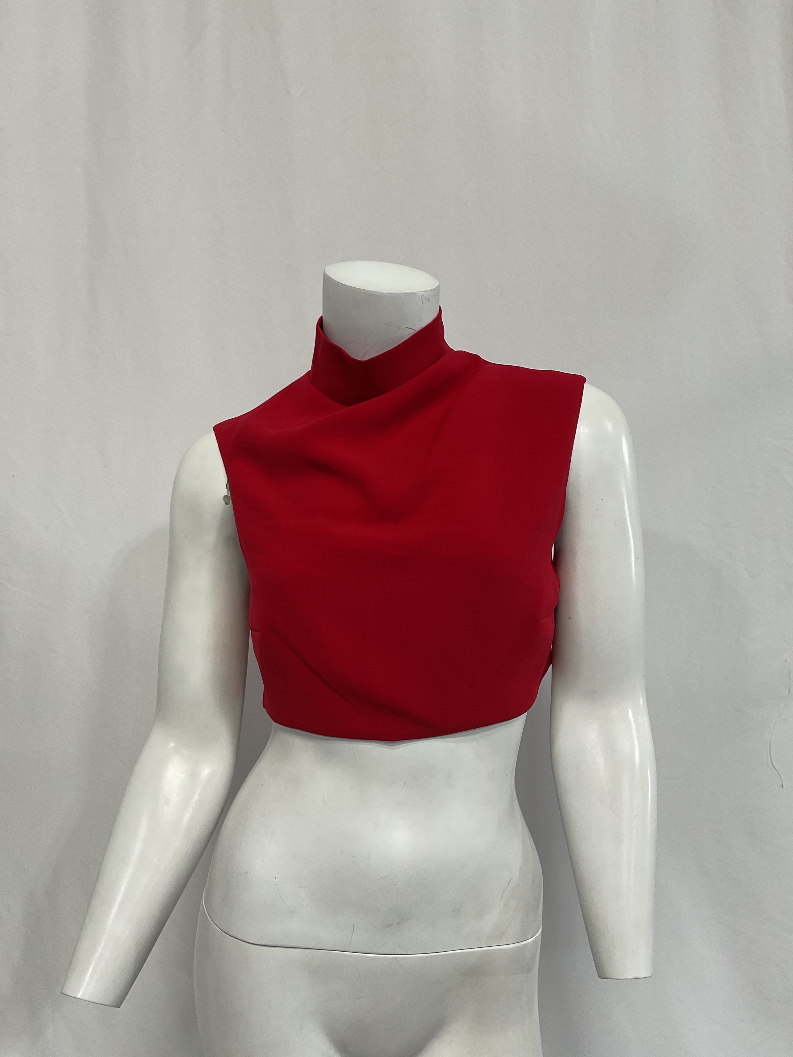 Turtleneck Sleeveless Crop Top In Red - Image 2