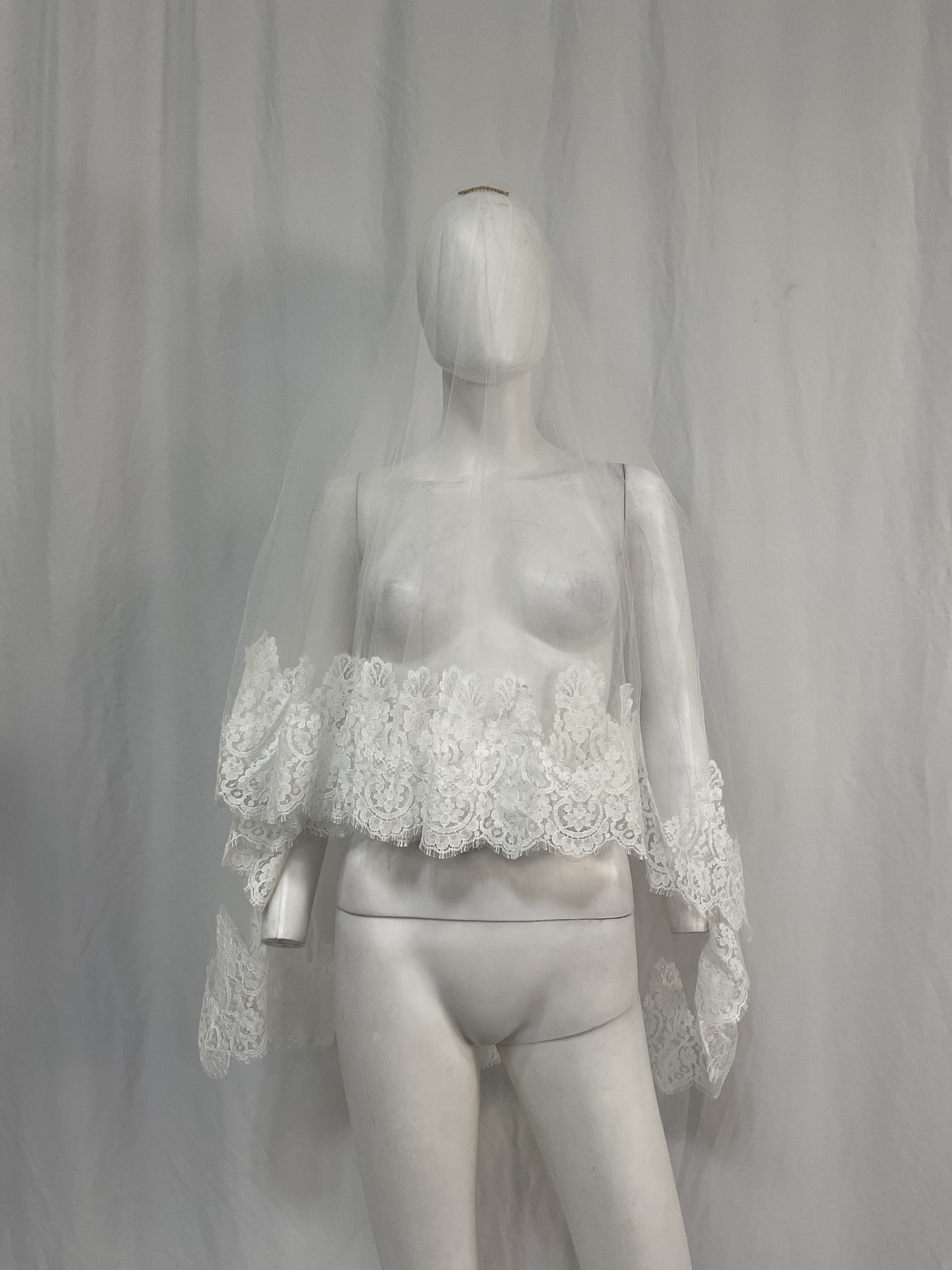Twigs & Honey Lace Blusher Veil - Image 3