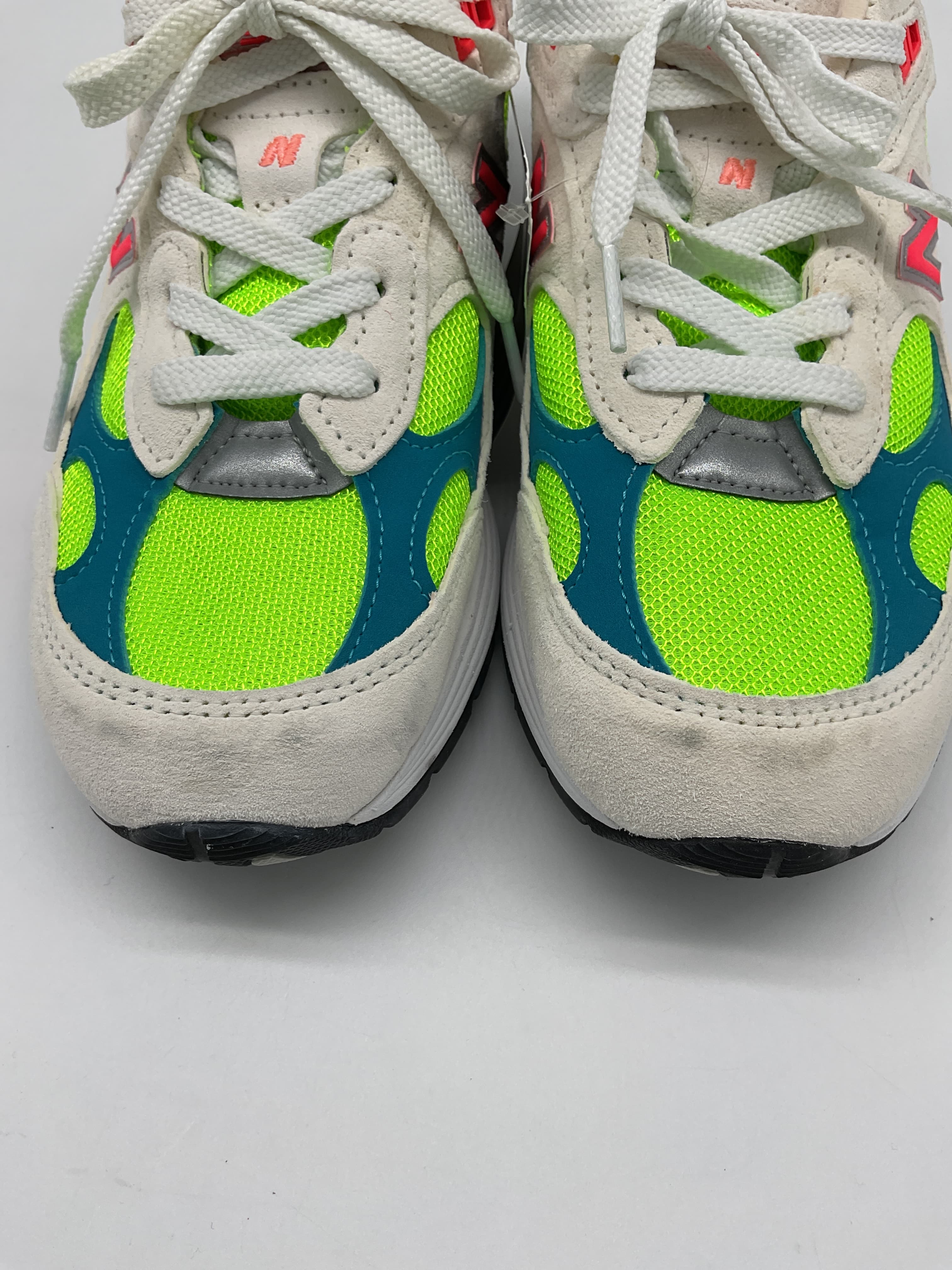 Unisex 992 Lace-Up Sneakers - Image 4