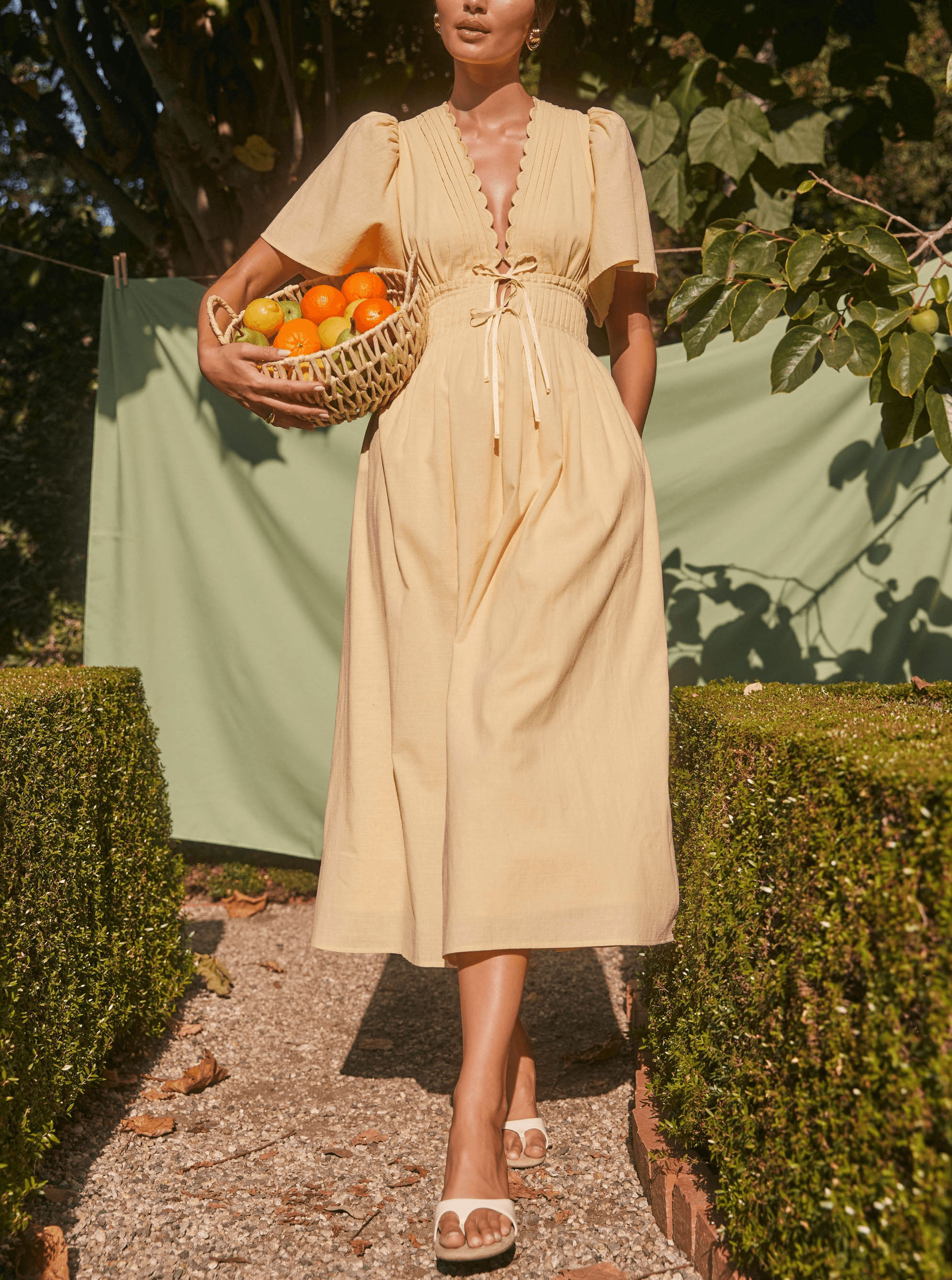 Hadleigh Scallop Trim Midi Dress - Image 2