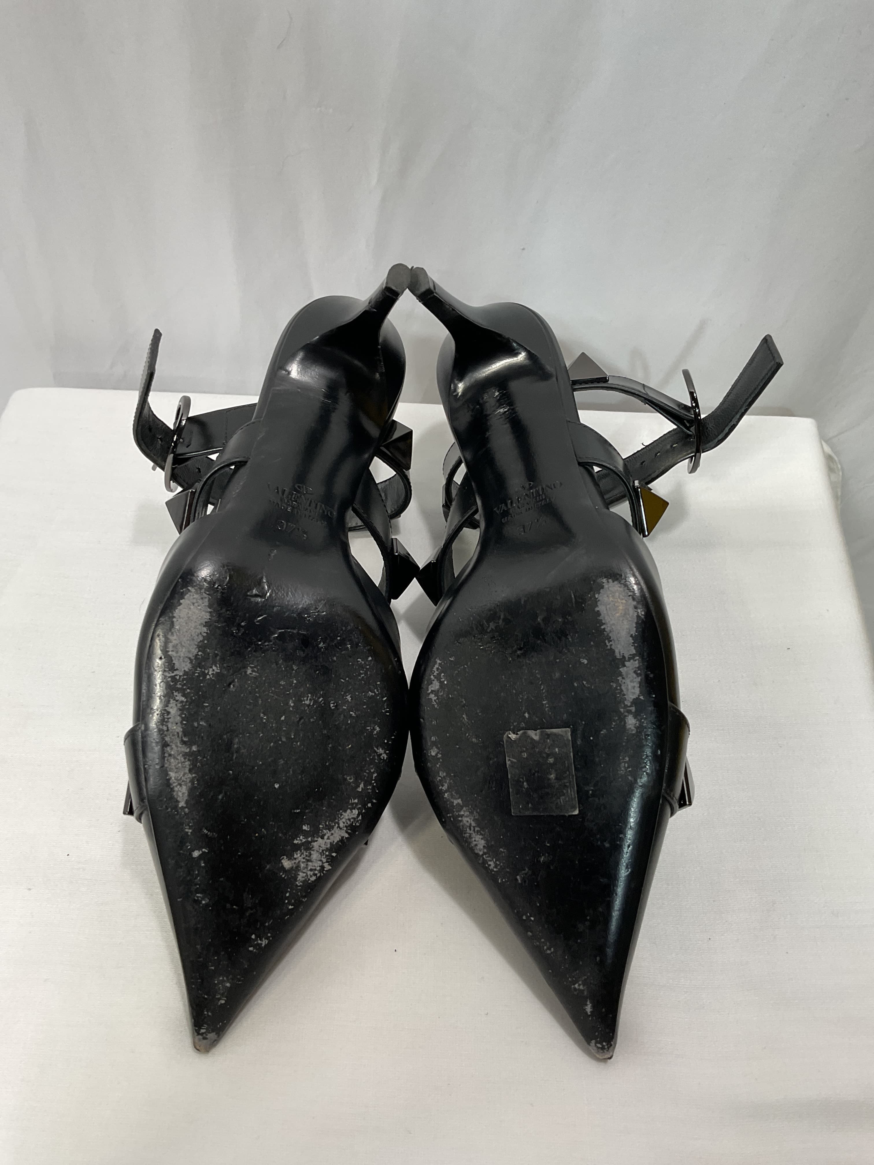 Women's Ankle Strap Pumps - Image 4