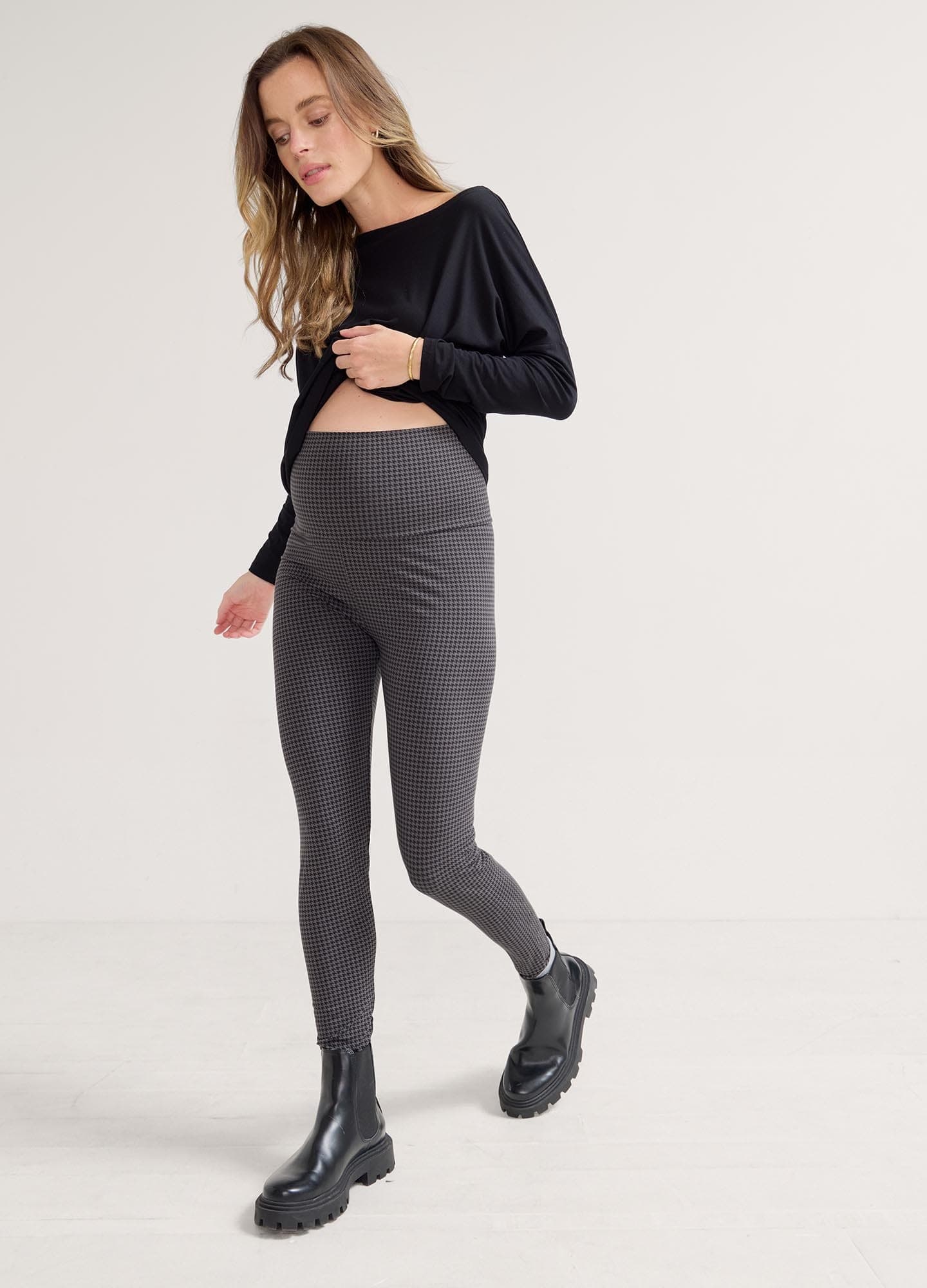 The Ultimate Before, During & After Legging - Image 2