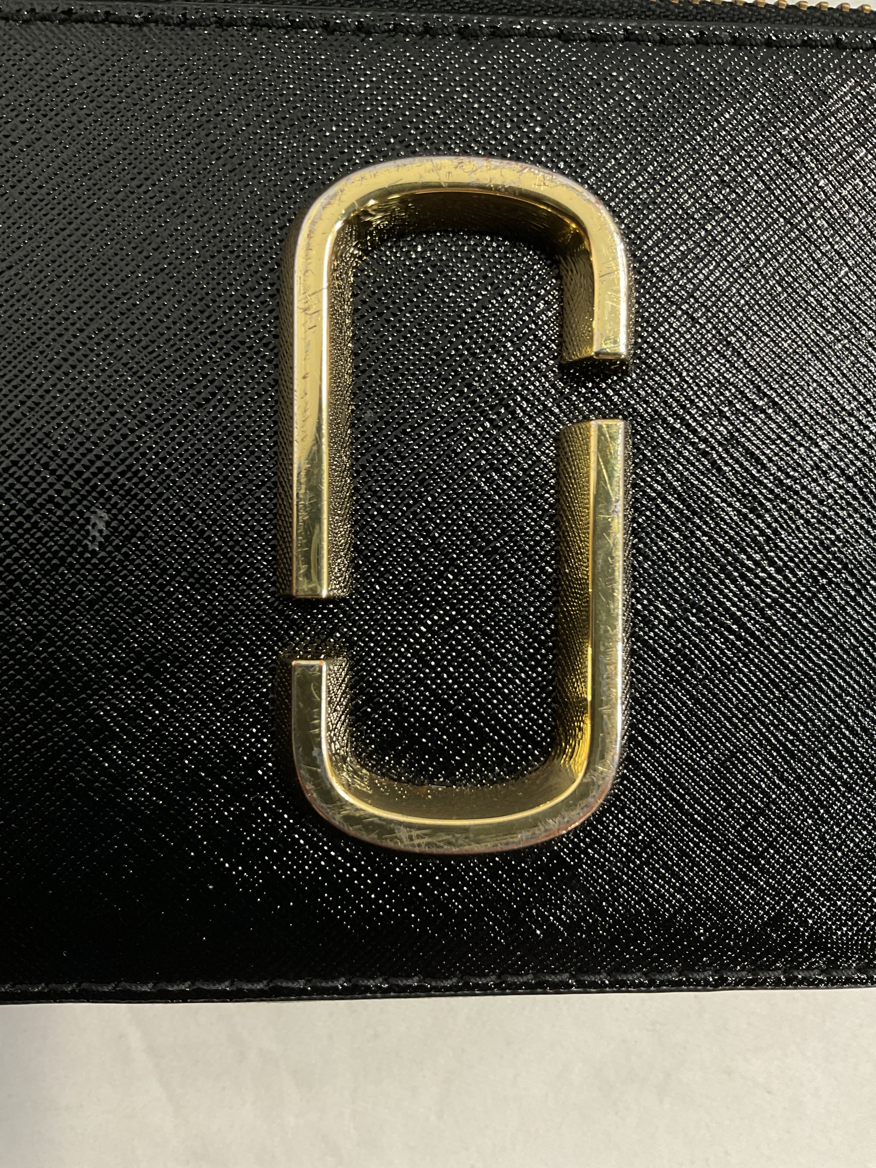 The Logo Strap Snapshot - Image 4