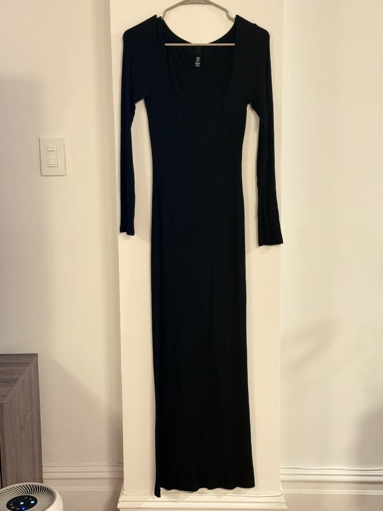 SKIMS Black Long Sleeve Scoop Neck Maxi Dress - Image 3
