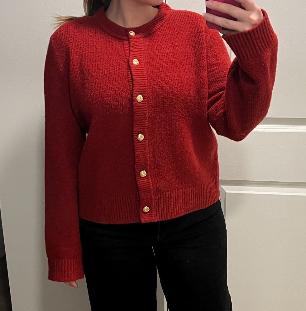 Red Abercrombie Sweater - Image 2