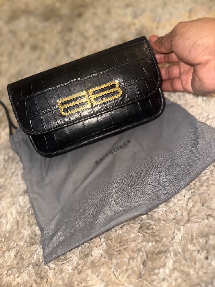 Embossed Leather Shoulder Bag - Image 1