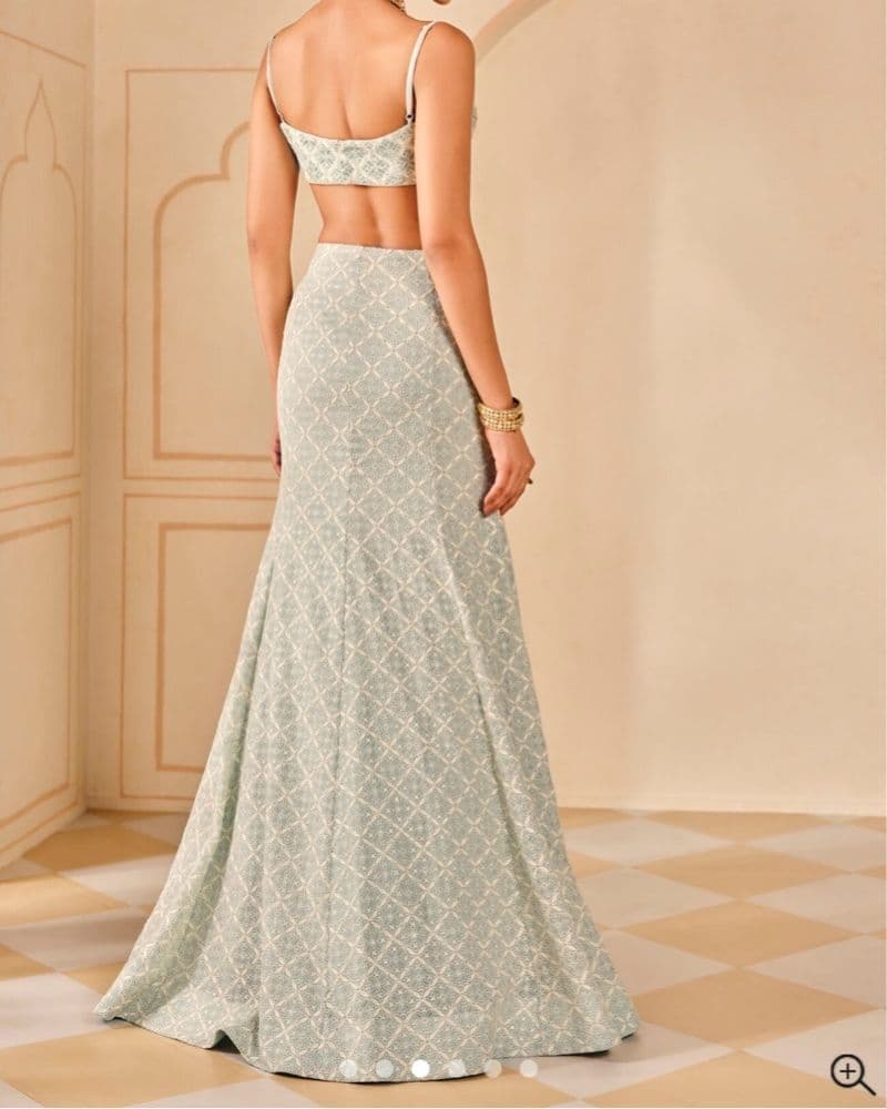 Anita Dongre Lehenga Set & Jewelry - Image 4