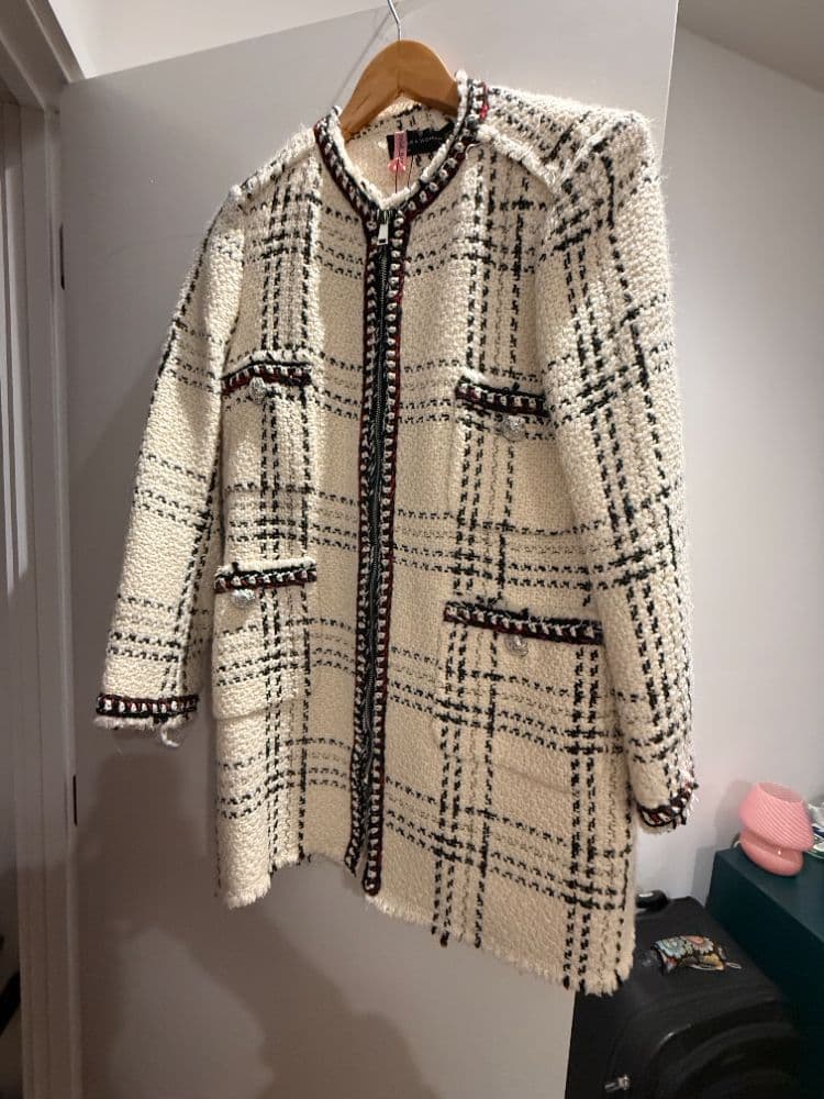 Preppy White Coat - Image 1