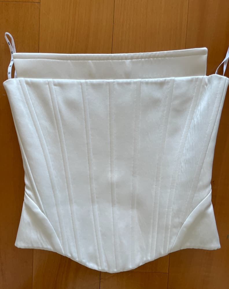 ILA The Brand Exclusive Yuan Crepe Corset Top - Image 4